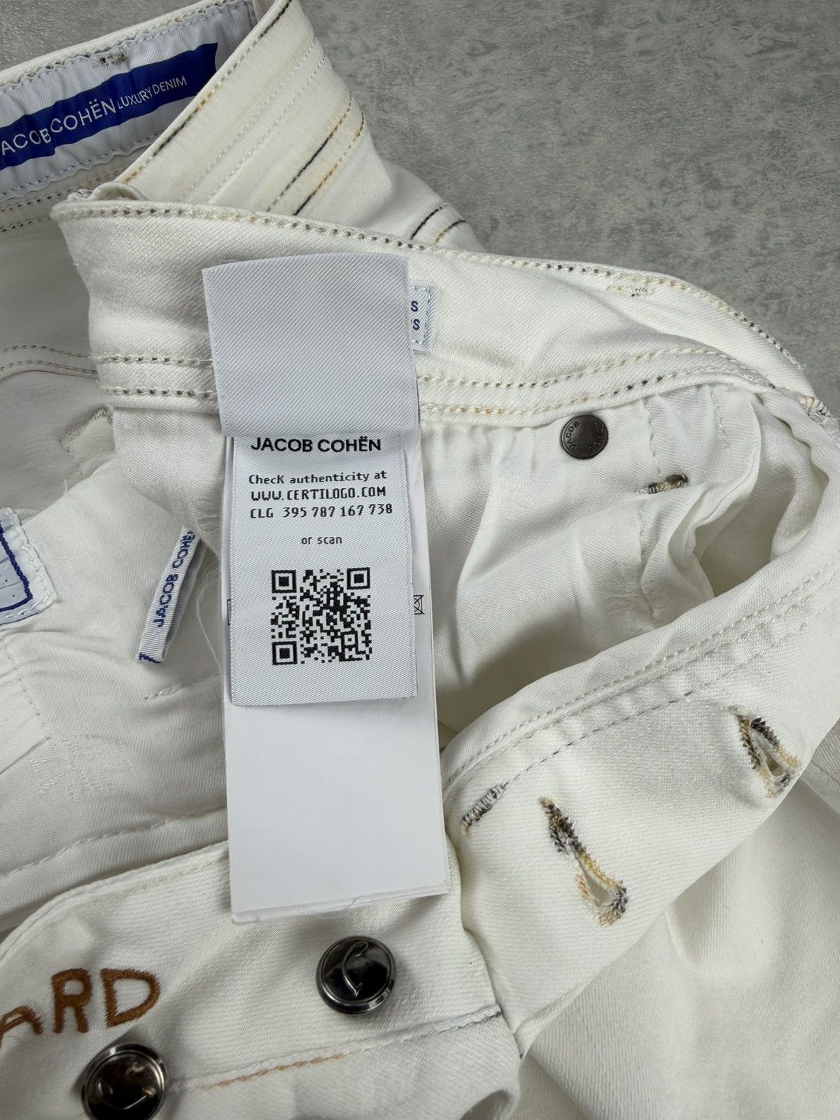 Jacob Cohen Jacob Cohen Bard White Denim Jeans Size 32 Size US 32 / EU 48 - 15 Thumbnail