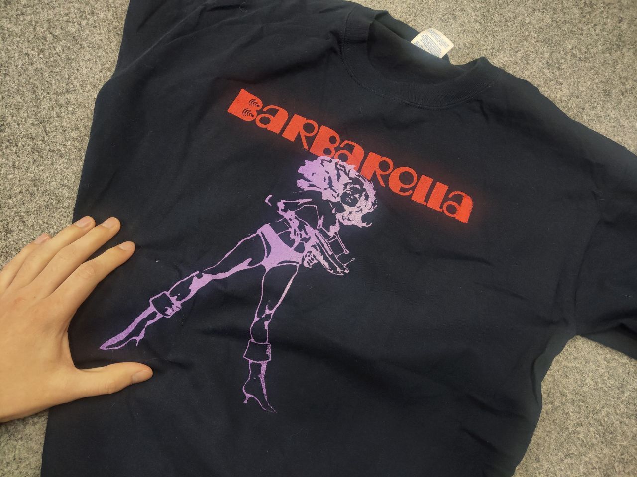 Vintage Barbarella Vintage Movie Poster Old Long sleeve Hysteric Size US M / EU 48-50 / 2 - 11 Thumbnail