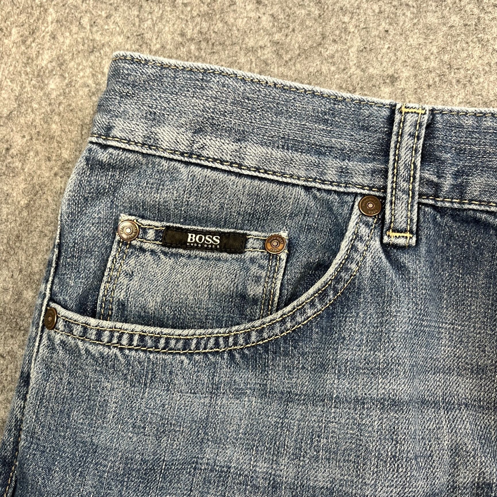 Hugo Boss HUGO BOSS Jeans Regular Tapered 34 32 Mid Blue Cotton Denim 5-Pocket Men Maine Size US 34 / EU 50 - 7 Thumbnail
