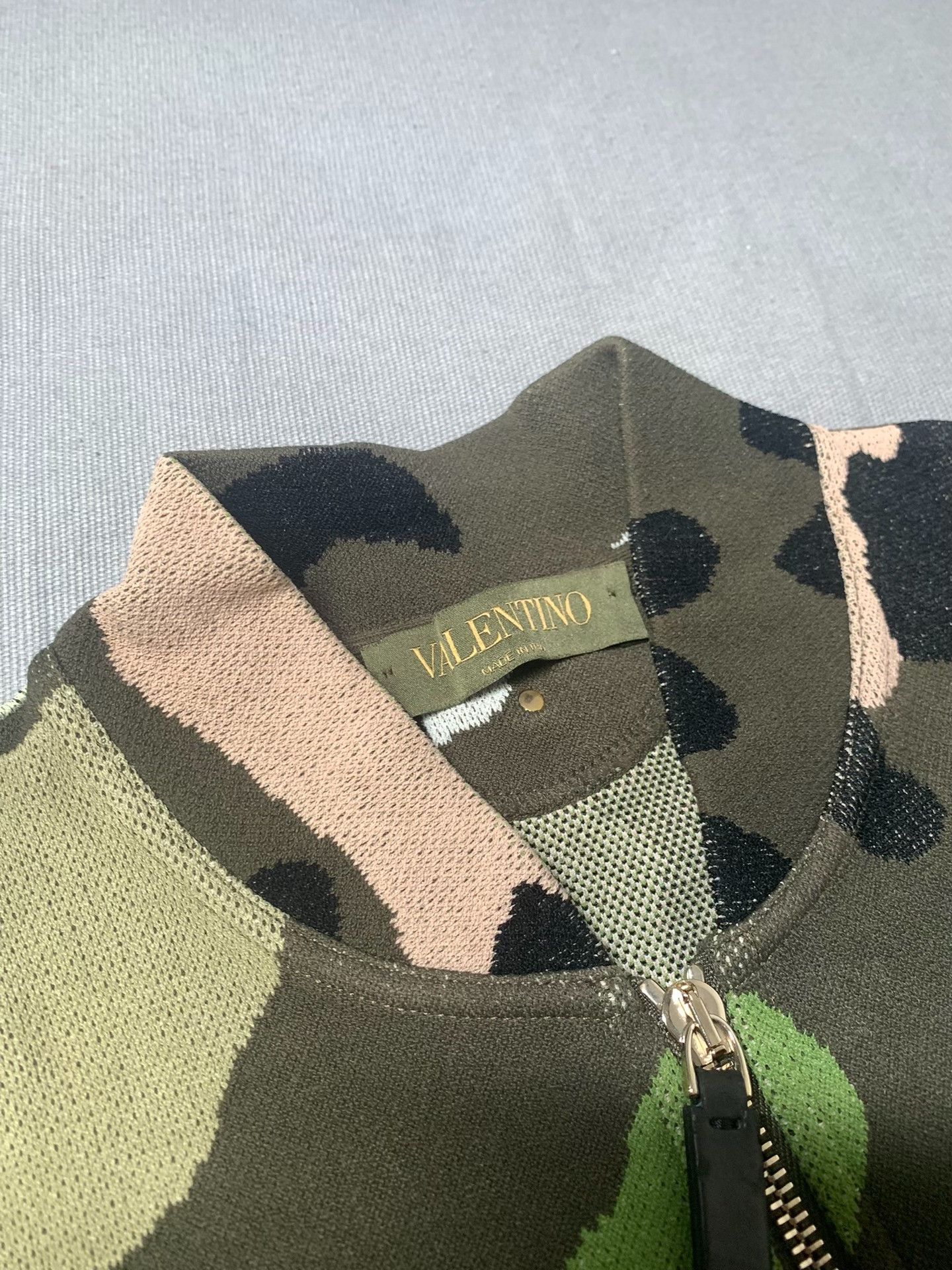 Valentino Valentino Camo Knit Short Jacket Size US S / EU 44-46 / 1 - 1 Thumbnail