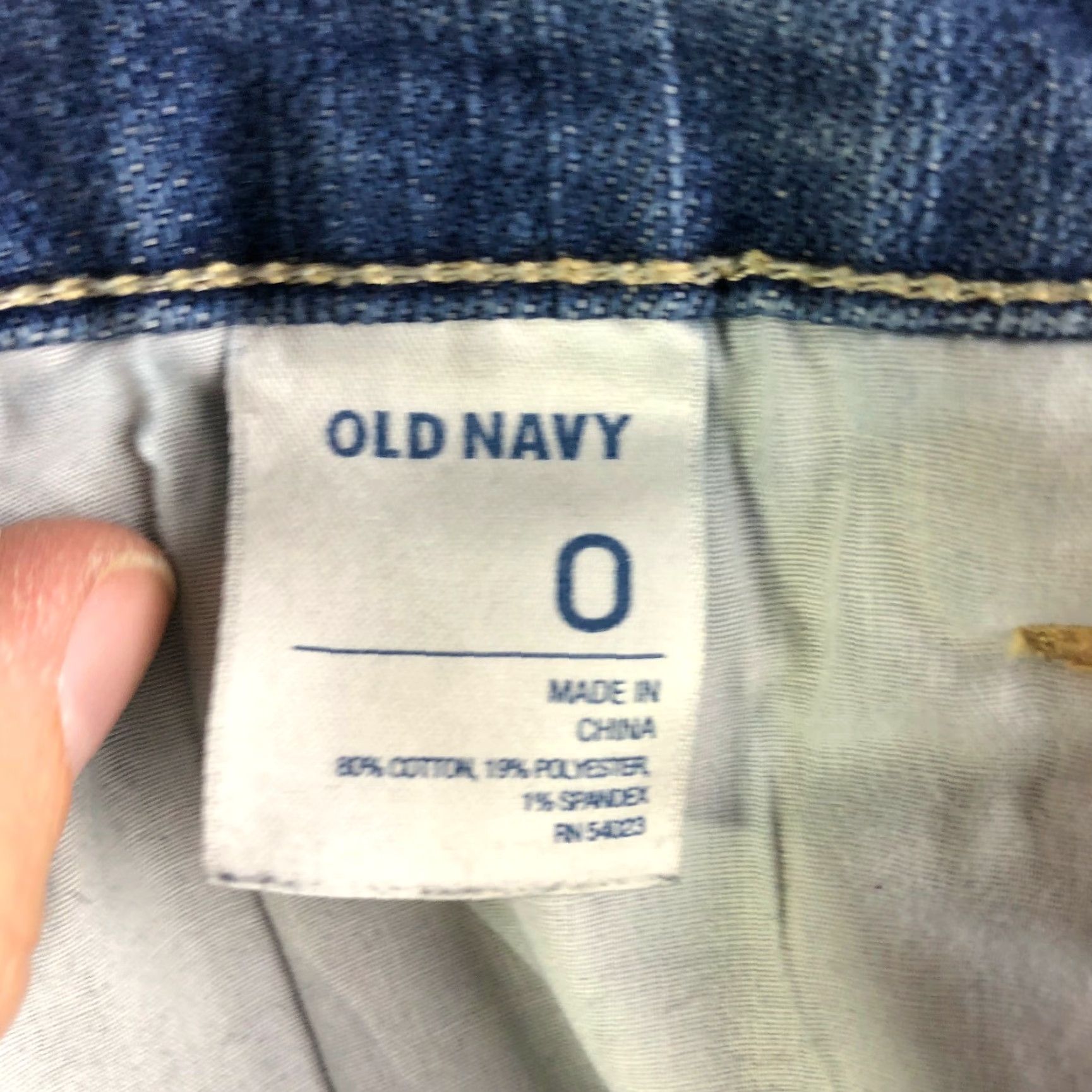 Old Navy VINTAGE Old Navy Womens Size 0 Mid Rise 26" Waist Boyfriend Blue Jean Shorts Size 26" / US 2 / IT 38 - 6 Thumbnail