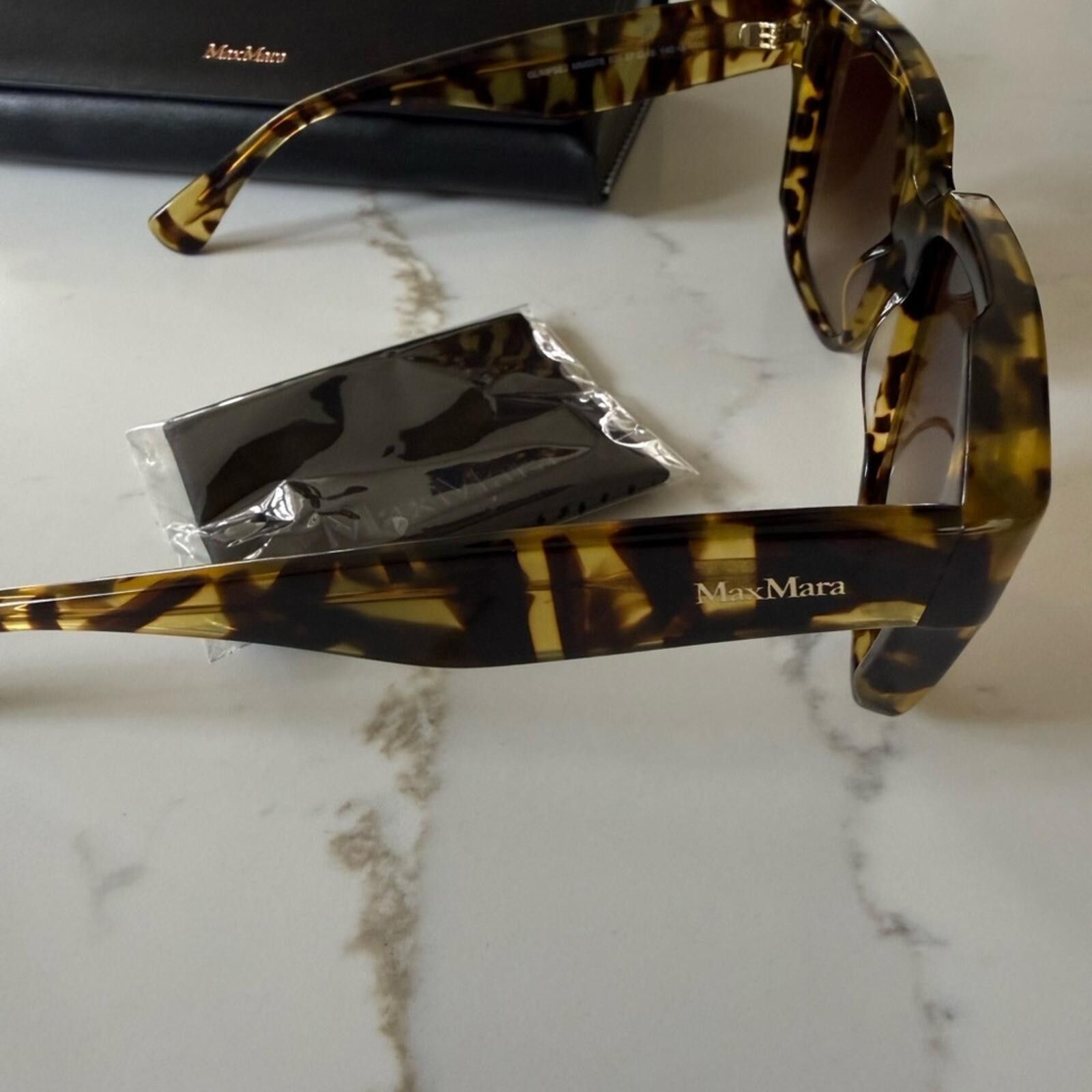 Max Mara Max Mara Glimpse2 Blonde Havana Tortoiseshell Sunglasses Size ONE SIZE - 8 Thumbnail