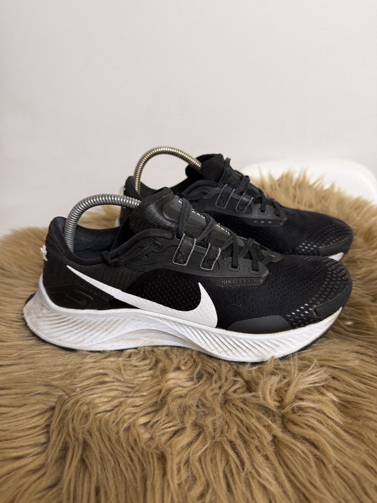 Nike Women's Nike 40.5 sneakers Size US 9 / IT 39 - 6 Thumbnail