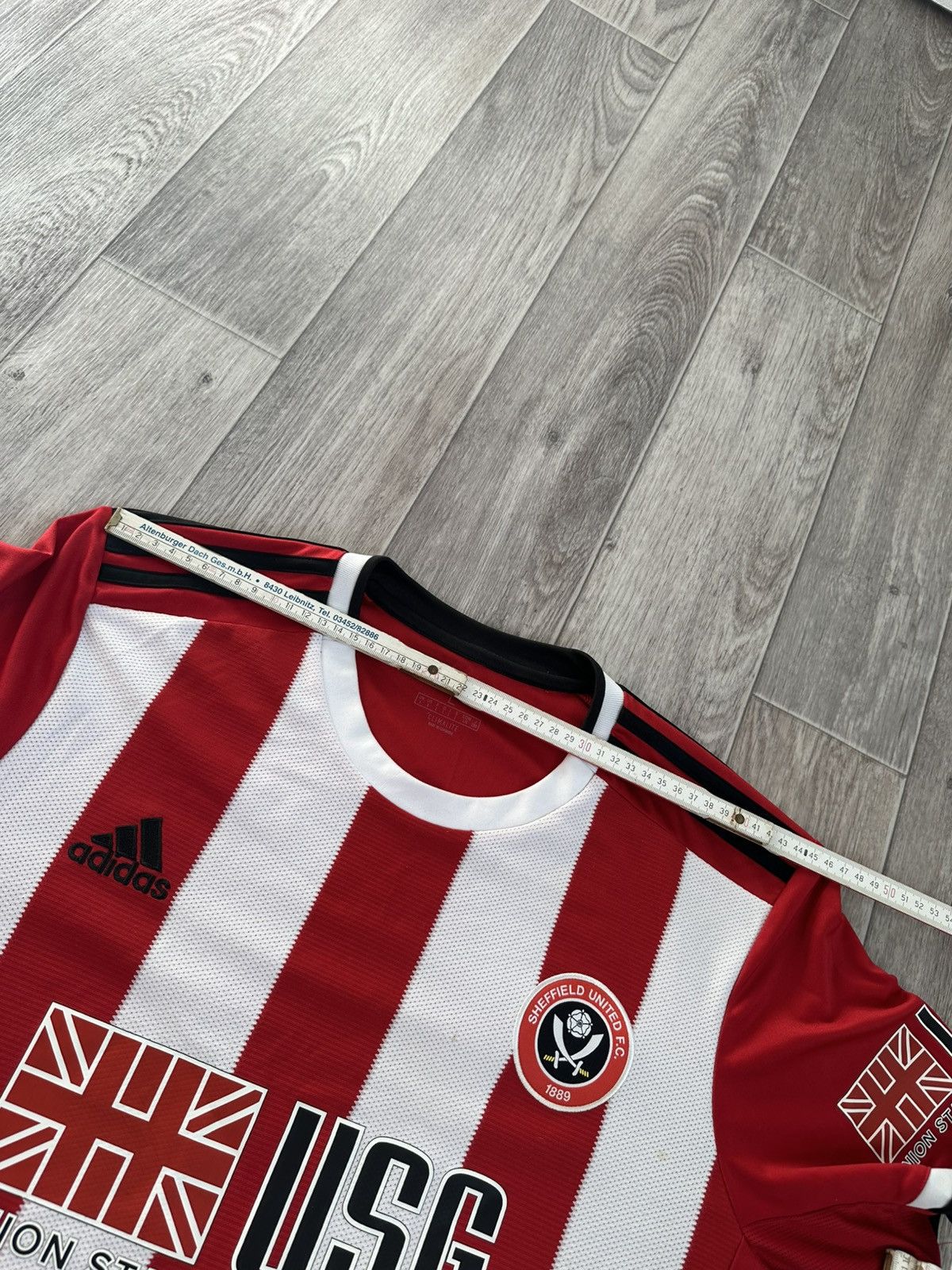 Adidas Vintage Adidas Sheffield United Home Tee T-Shirt white red Size US L / EU 52-54 / 3 - 17 Thumbnail