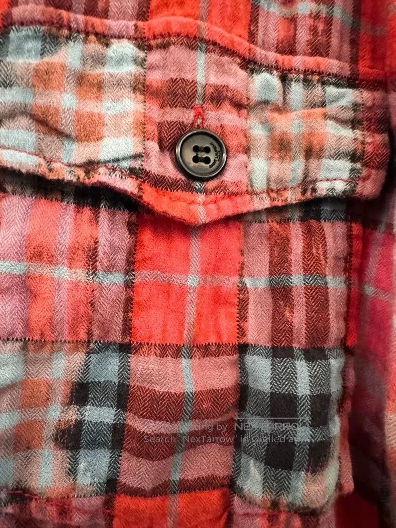 Saint Laurent Paris Saint Laurent Red Plaid Button. Size US M / EU 48-50 / 2 - 4 Thumbnail