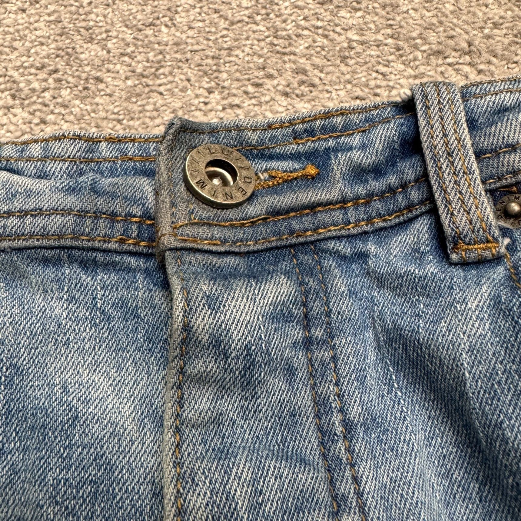 I Love Ugly I Love Ugly Jeans Pant Regular Rise Fixed Waist Tapered Slim Denim Size US 31 - 3 Thumbnail