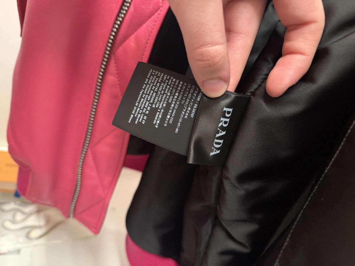 Prada Prada Nappa leather runway bomber Pink Size US M / EU 48-50 / 2 - 13 Thumbnail