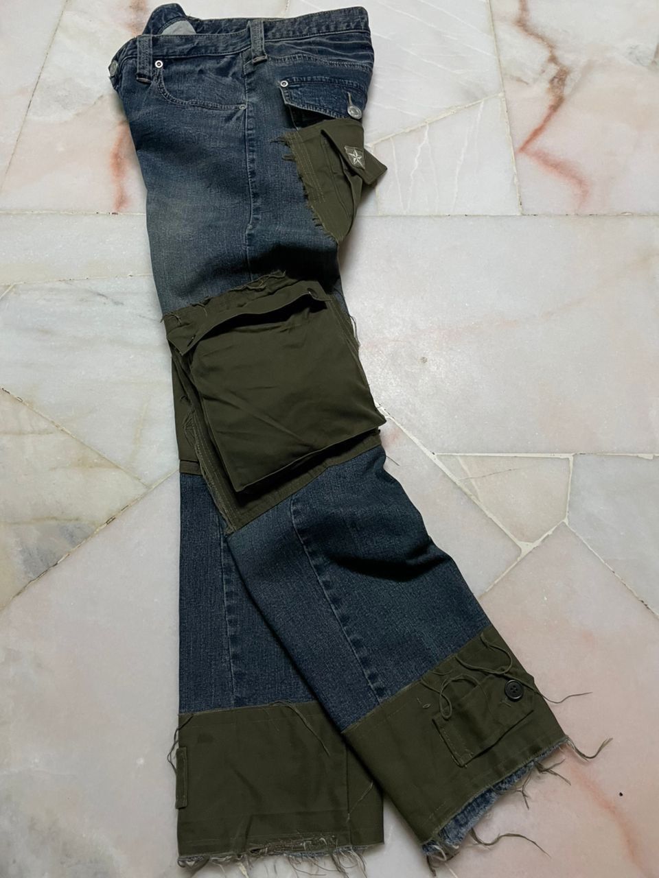 Undercover INSANE💥XIIIth TYPE-P1 RARE DENIM CARGO 3D POCKET SPLIT Size US 33 - 14 Thumbnail