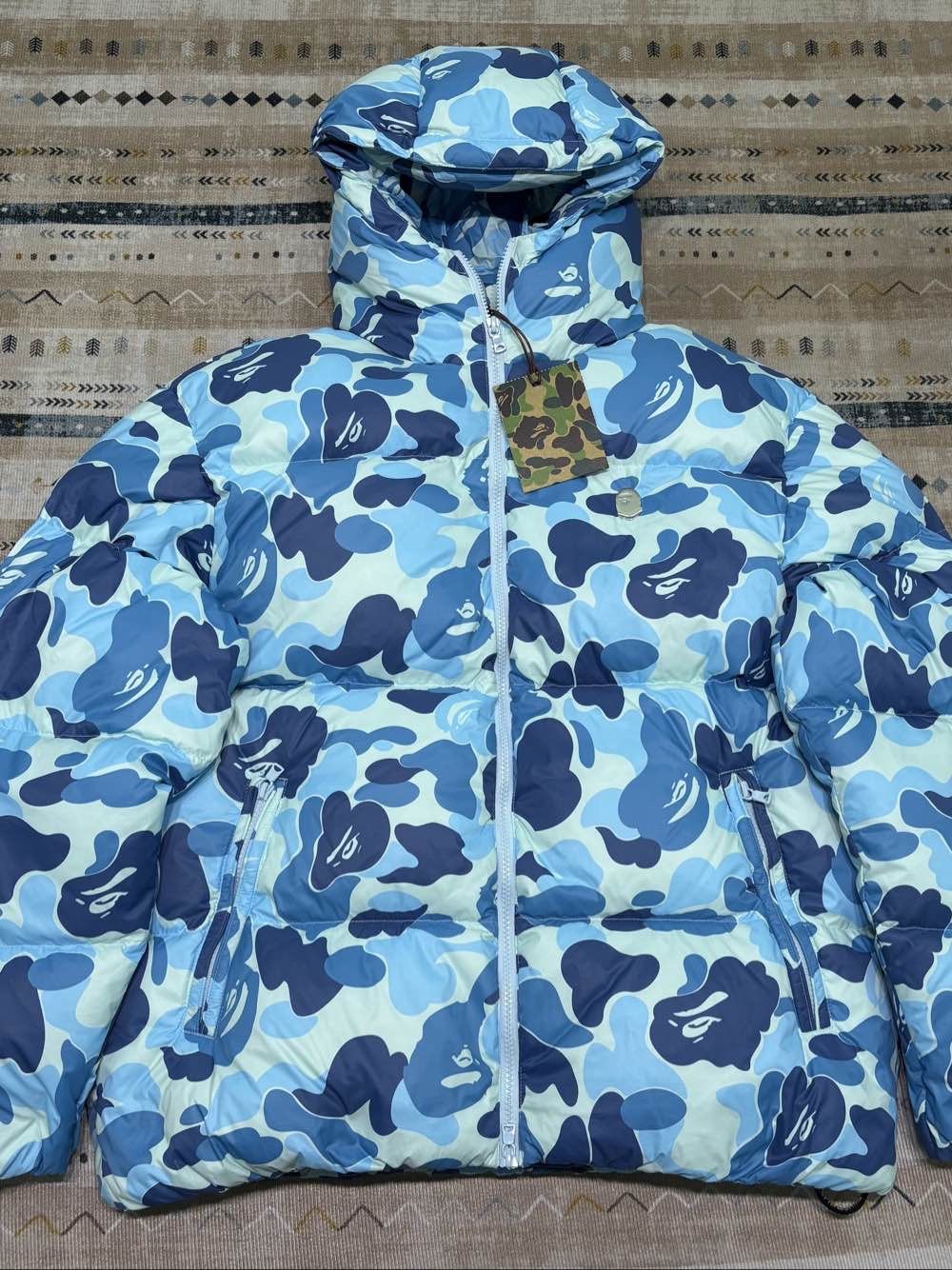 Bape A BATHING APE ABC Camo Down Jacket Size L Size US L / EU 52-54 / 3 - 1 Thumbnail