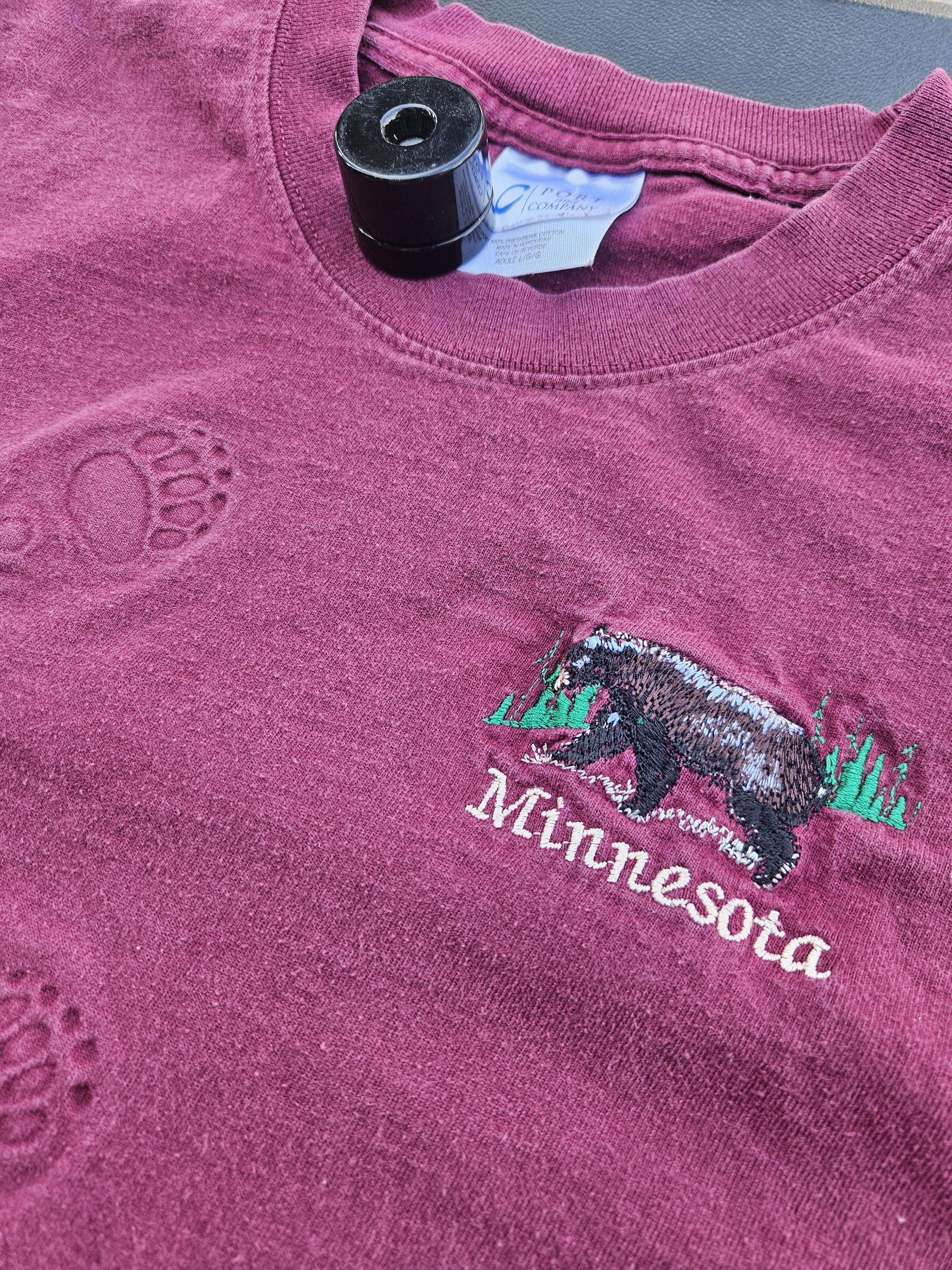 Other Minnesota Bear Foot Print Vintage Port and Company Tee Size US L / EU 52-54 / 3 - 2 Thumbnail