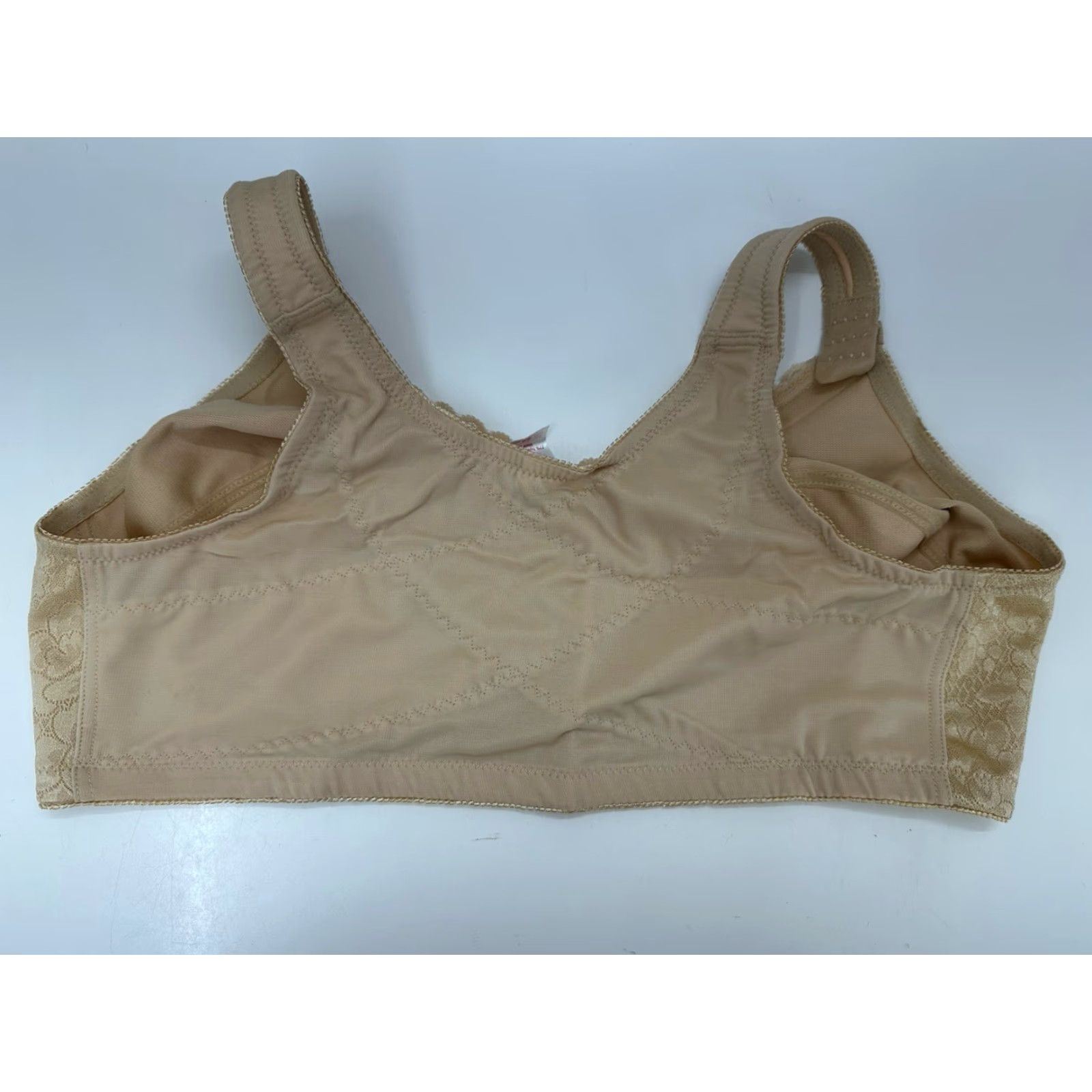 Vintage Breezies Bra 44D Tan Front Closure Posture Wireless NWT Womens Bra Size 44D A347328 Size ONE SIZE - 6 Thumbnail