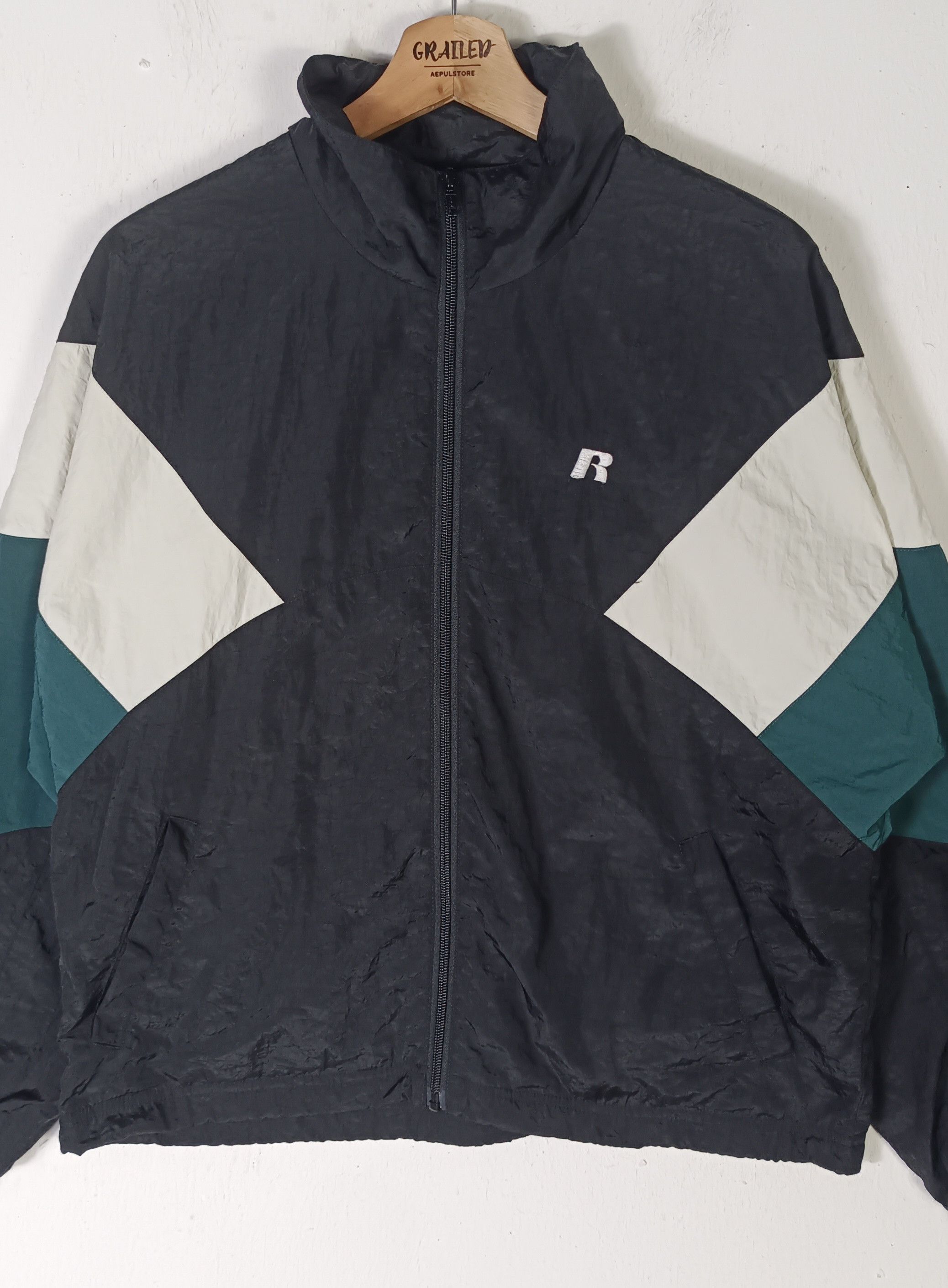 Russell Athletic × Vintage Vintage Russell Athletic Embroidered Logo Windbraker Size US L / EU 52-54 / 3 - 3 Thumbnail