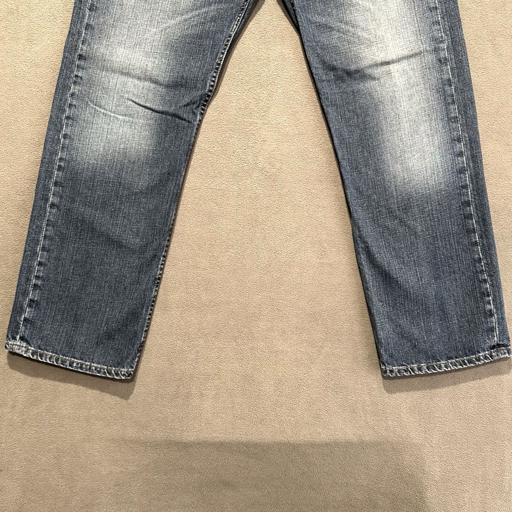 Levi's Levi Jeans 569 Loose Straight Mens 34x32 (Fits 35x30) Blue Medium Wash Faded EUC Size US 33 - 5 Thumbnail