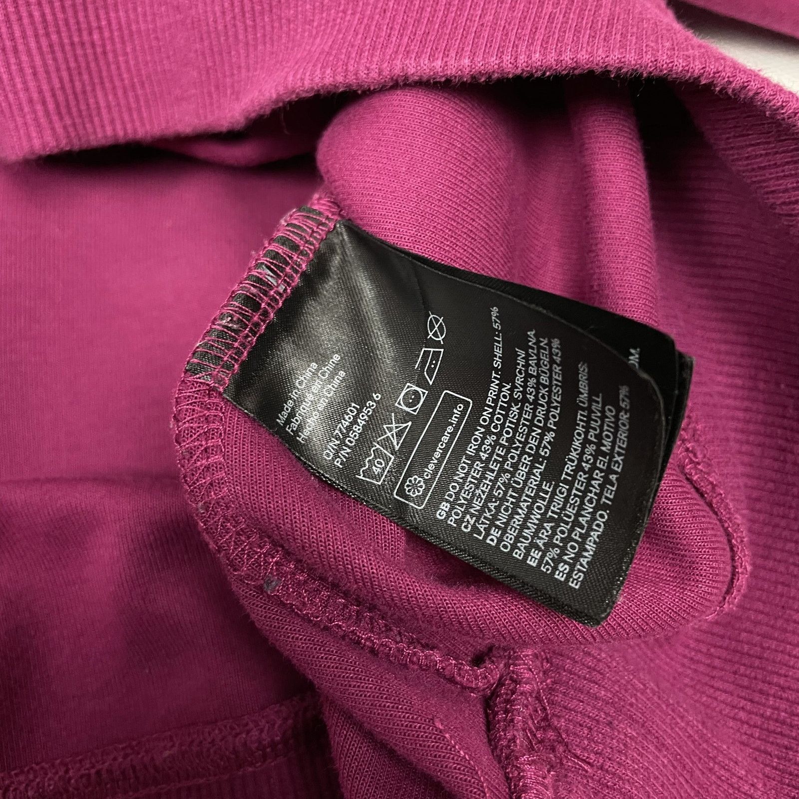 H&M H&M The Weeknd Men's Burgundy Crew Neck Sweatshirt Large Size US L / EU 52-54 / 3 - 8 Thumbnail