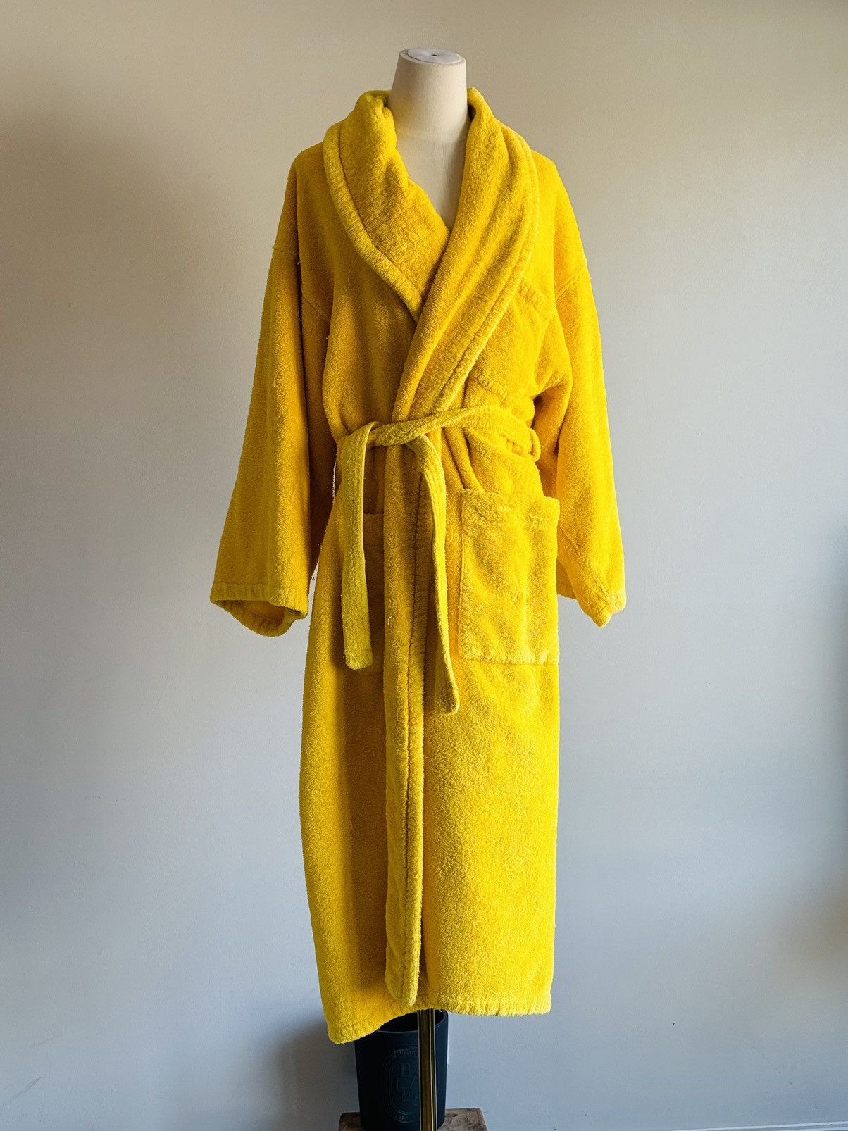 Vintage Hermes Yellow Terry Robe Sun motif logo embroidered