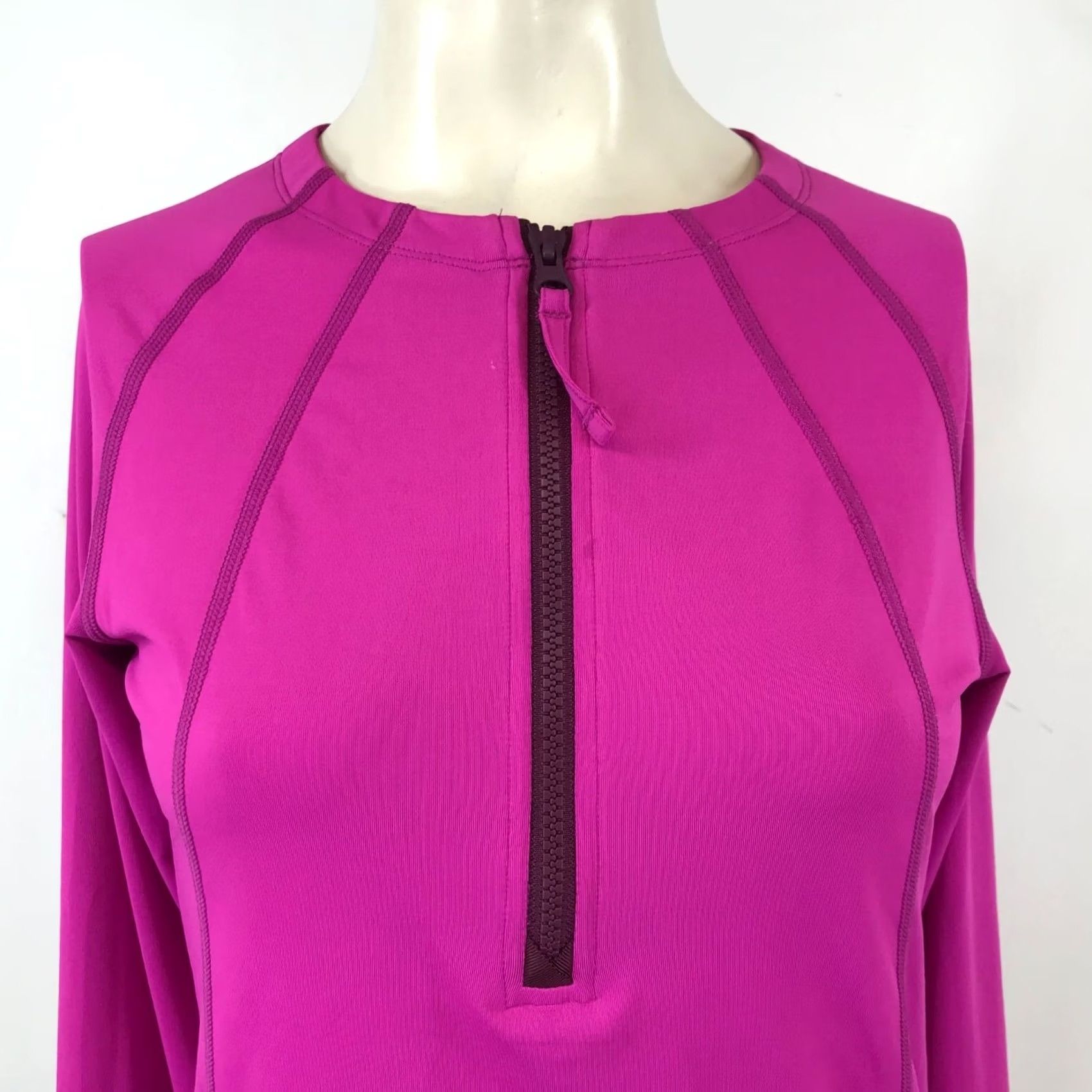 Vintage TITLE NINE WOMEN'S XS PURPLE PINK LONG SLEEVE 1/2 ZIP ACTIVEWEAR SHIRT Size XS / US 0-2 / IT 36-38 - 2 Thumbnail