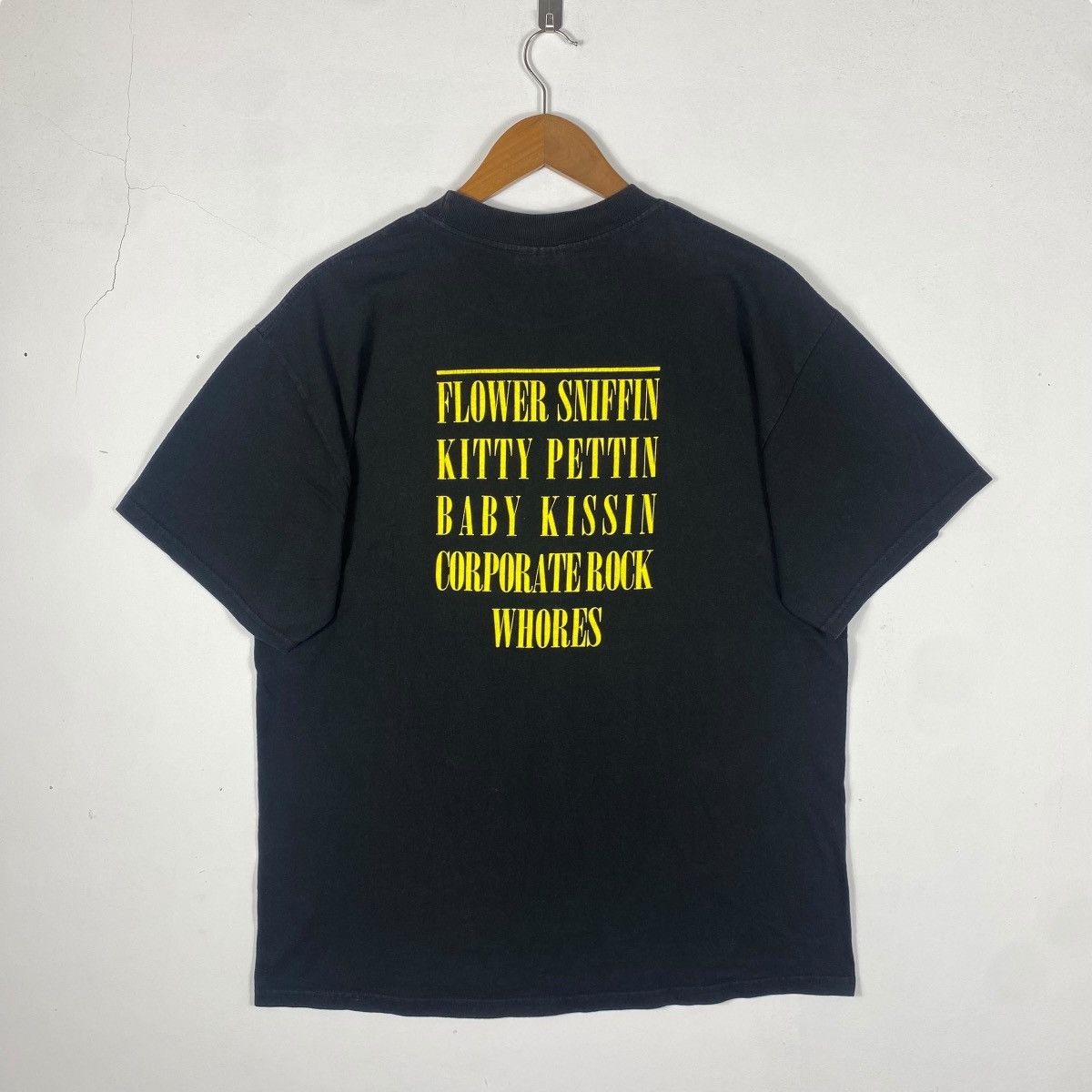 Band Tees × Nirvana × Vintage Vintage 00's NIRVANA Smiley Face Grunge Band Tee Shirt Size US L / EU 52-54 / 3 - 5 Thumbnail