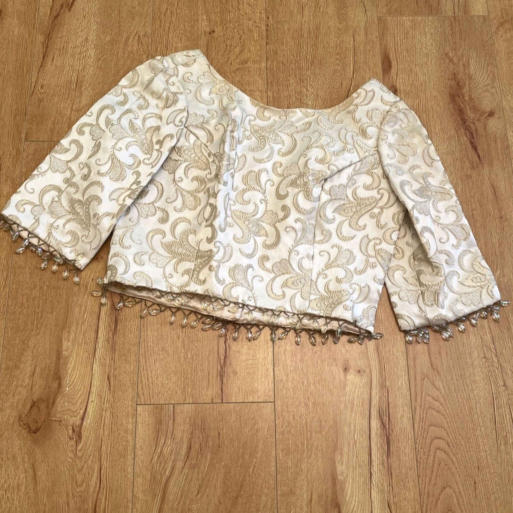 Vintage VINTAGE Cream Bead Fringe Floral Brocade Metallic Crop Top Size 12 Button Up Back Womens Eveningwear 1990s Ivory Size XL / US 12-14 / IT 48-50 - 2 Thumbnail
