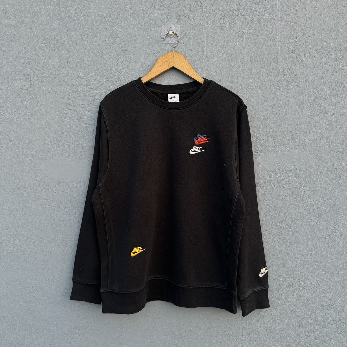 Nike Nike Multi Swoosh Crewneck Sweatshirt Size US S / EU 44-46 / 1 - 1 Thumbnail