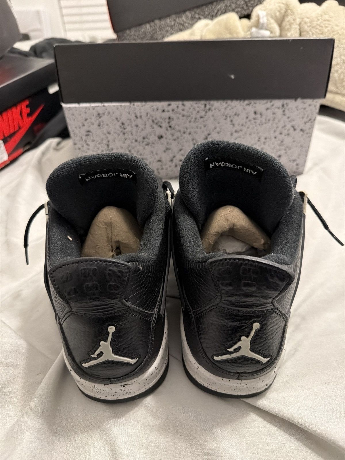 Nike Air Jordan 4 Retro Oreo Size US 11 / EU 44 - 4 Thumbnail