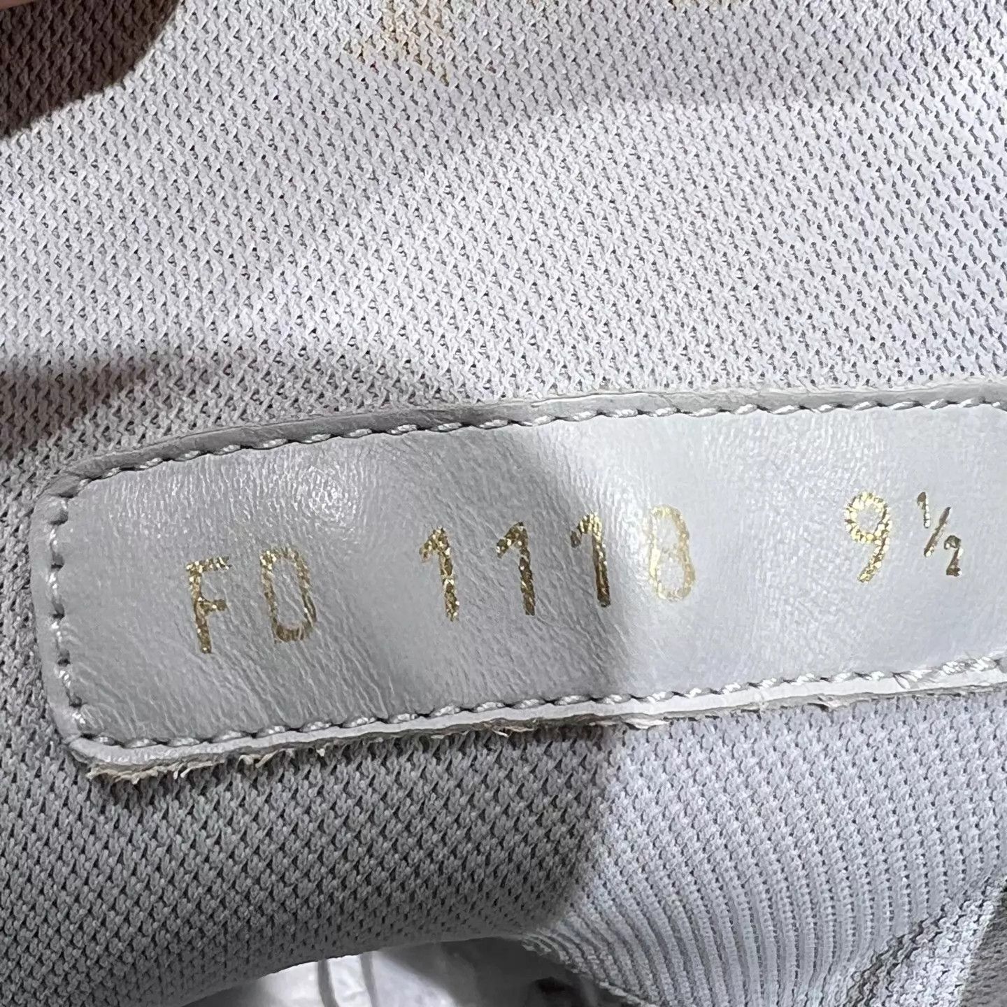 Louis Vuitton LV Trainer City Excl White/Red UK9.5 43.5 Size US 10.5 / EU 43-44 - 8 Thumbnail