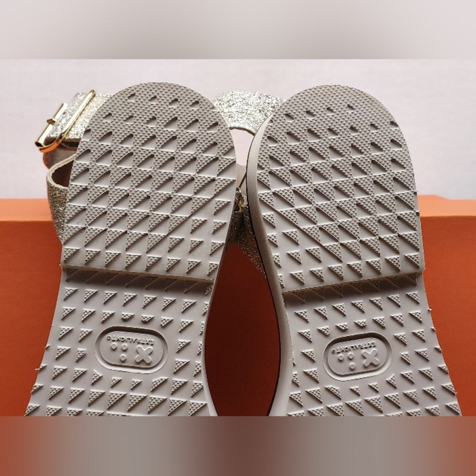 AGL AGL Womens Platinum Quarter Strap Platform Sandal Size 36(6) Size US 6 / IT 36 - 12 Thumbnail
