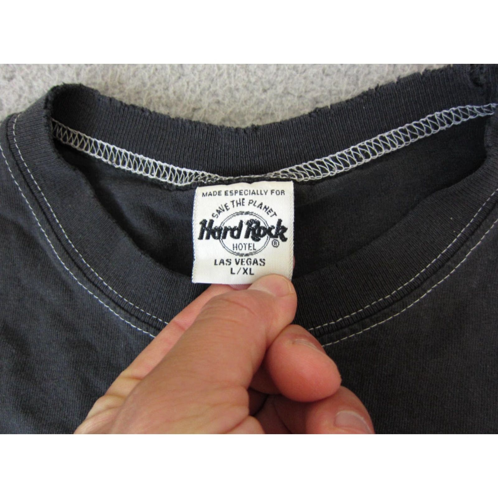Hard Rock Cafe VINTAGE Hard Rock Shirt Adult XL Black 90s Mens T-Shirt Crew Neck Short Sleeve Graphic Print Cafe London USA Size US XL / EU 56 / 4 - 7 Thumbnail