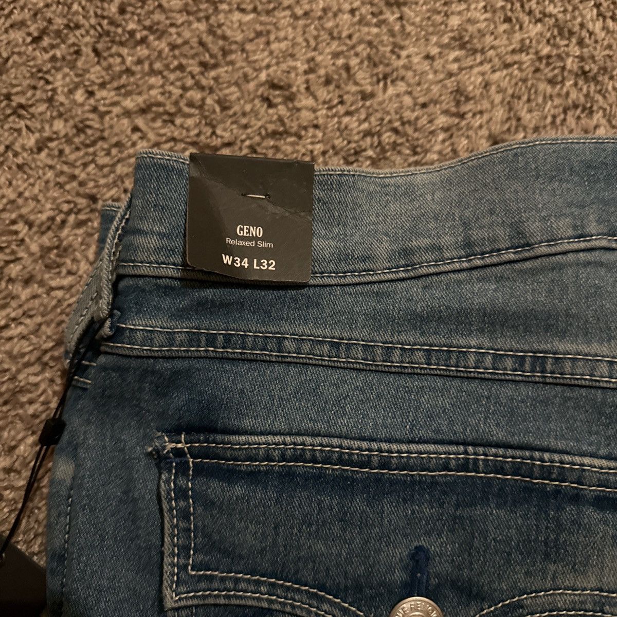 True Religion True Religion Geno Relaxed Slim Jeans size 34/32 Size US 34 / EU 50 - 5 Thumbnail