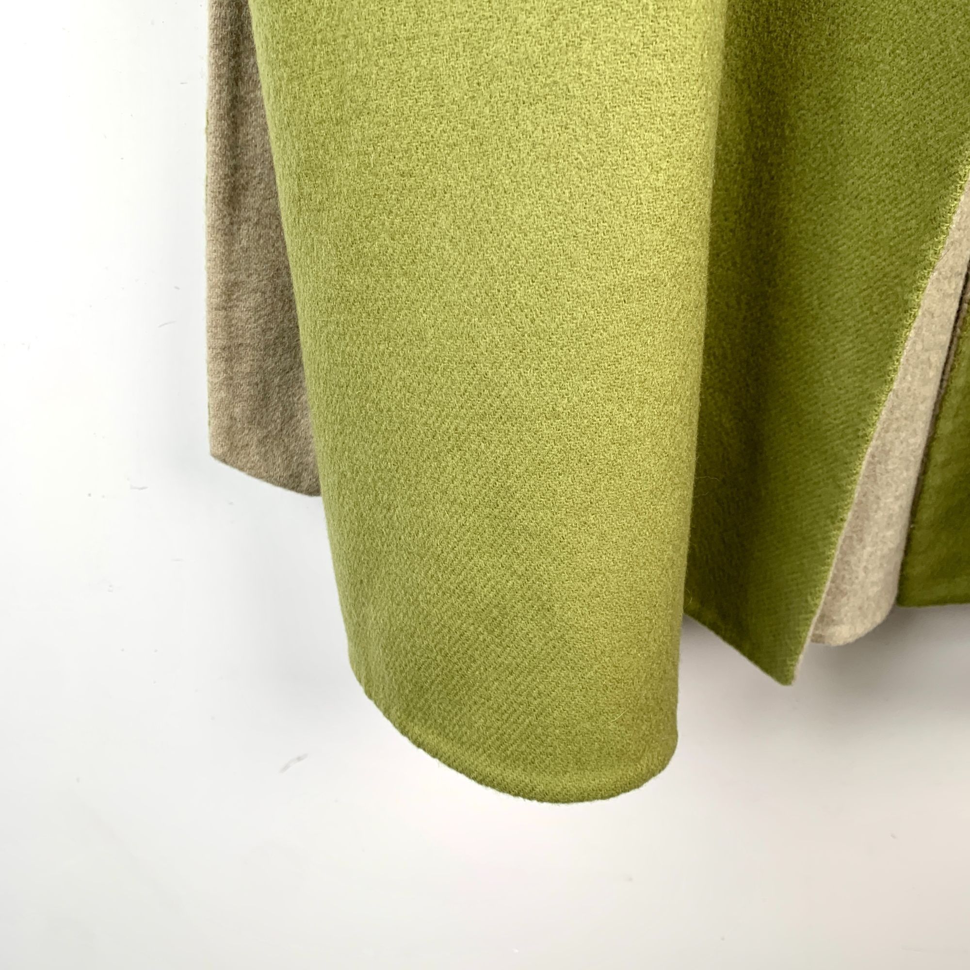 Max Mara MaxMara Green & Beige Reversible Wool Hooded Coat Size 36 Size XS / US 0-2 / IT 36-38 - 6 Thumbnail