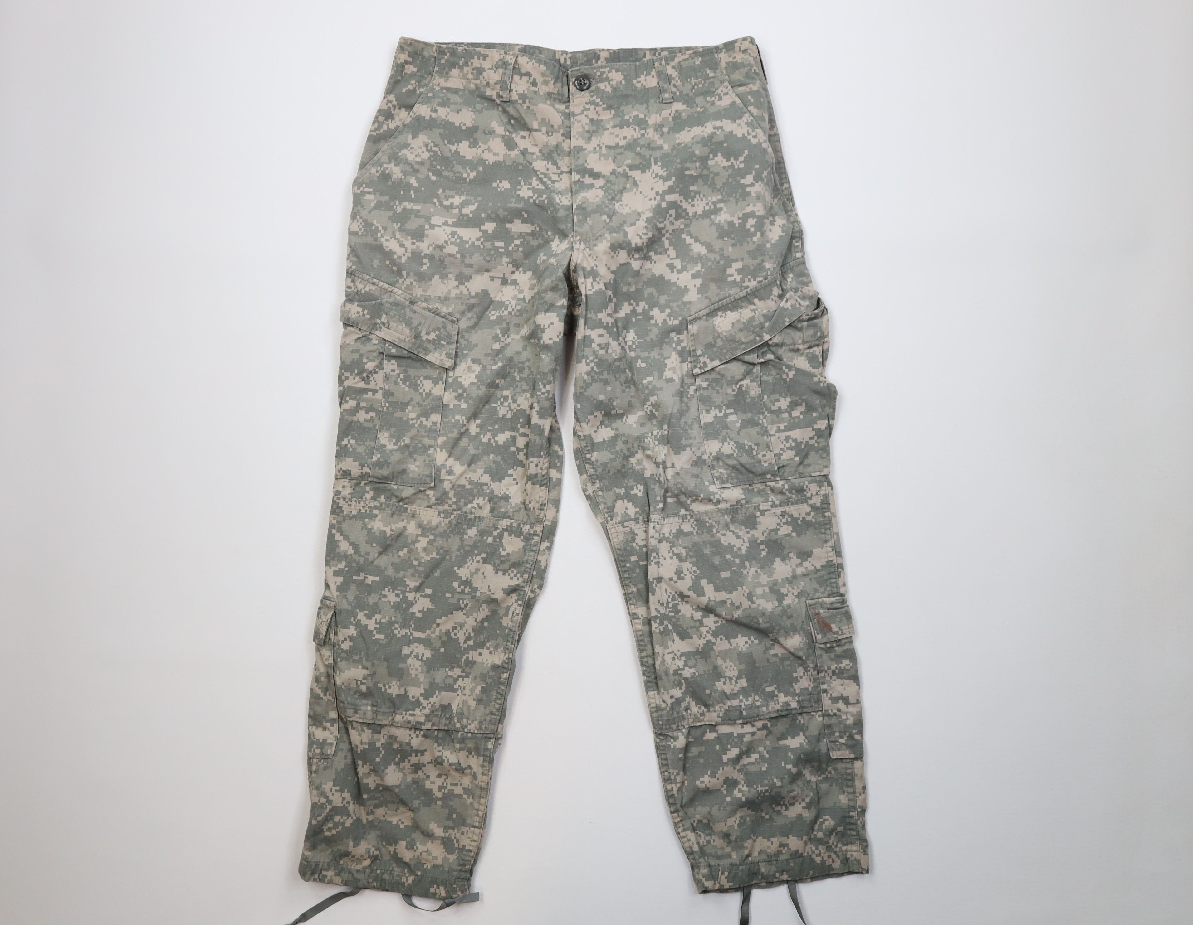 Vintage Vintage Y2K 2005 USGI Camouflage Army Combat Cargo Pants Size US 34 / EU 50 - 1 Thumbnail