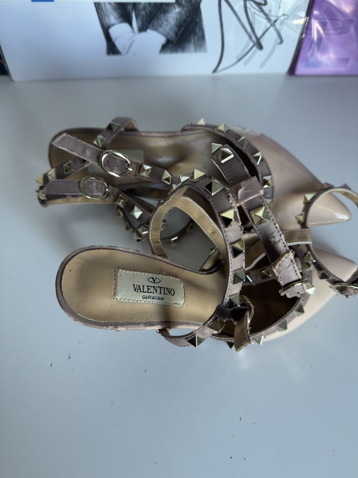 Valentino Valentino Garavani Rockstud Patent Leather Heels – Nude Size US 7 / IT 37 - 8 Thumbnail