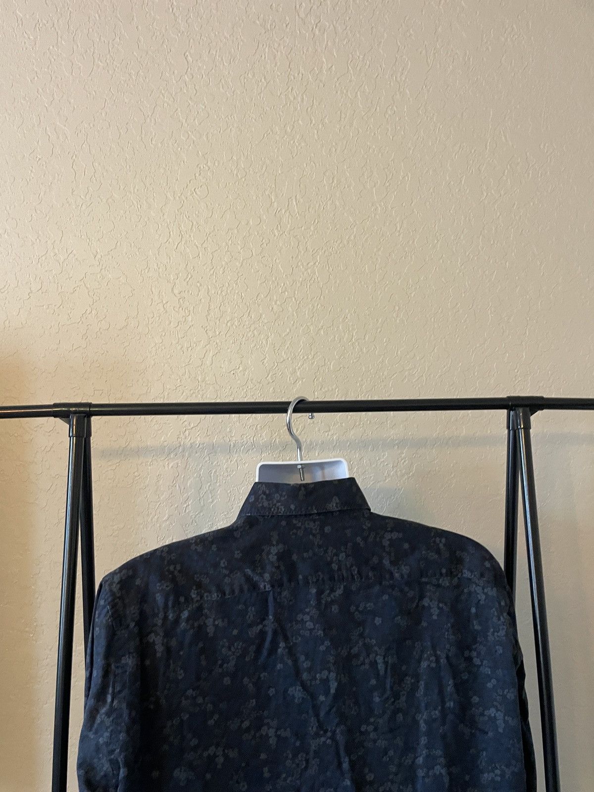 Canali Floral button Front Shirt Size US XL / EU 56 / 4 - 9 Thumbnail