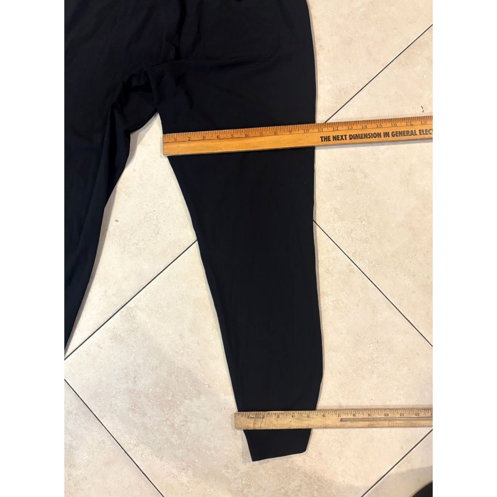 Athleta Athleta Black Skyline Stretch Pant Womens Regular 28in Inseam Tapered Dress Pants City Preppy Casual Stretch 8/10 Size 27" / US 4 / IT 40 - 7 Thumbnail