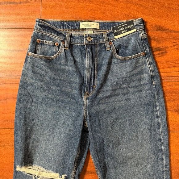 Abercrombie & Fitch Abercrombie & Fitch Blue Distressed The Ankle Straight Jeans Size 28" / US 6 / IT 42 - 3 Thumbnail