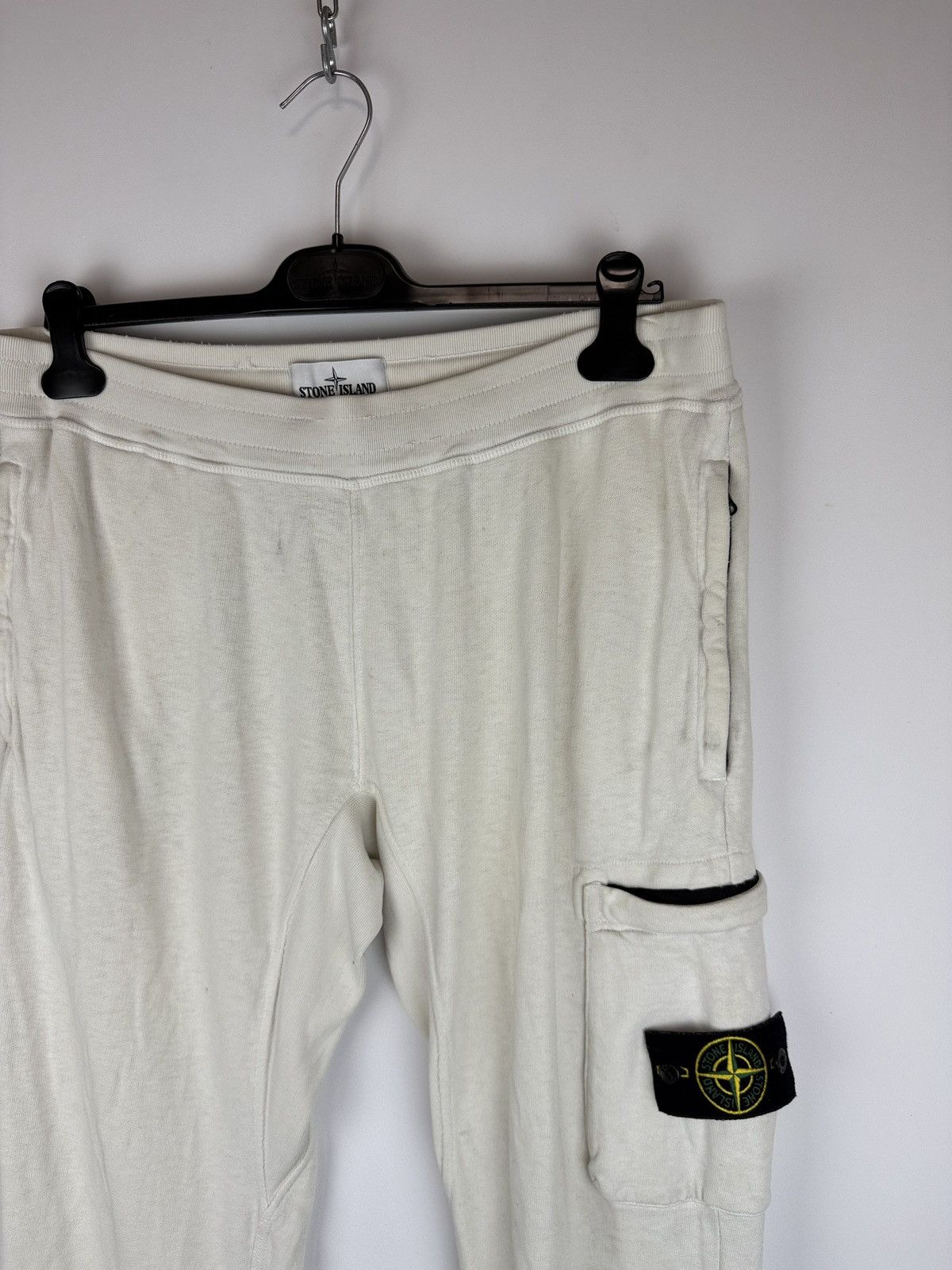 Stone Island White Stone Island sweatpants Size US 33 - 2 Thumbnail
