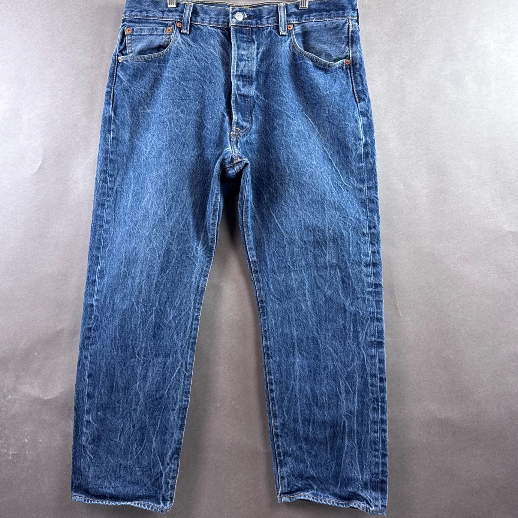 Levi's Levi's 501 Jeans Mens 36x28 Blue Denim Button Fly Straight Pockets Vintage No (Tag38x30) Size US 38 / EU 54 - 3 Thumbnail