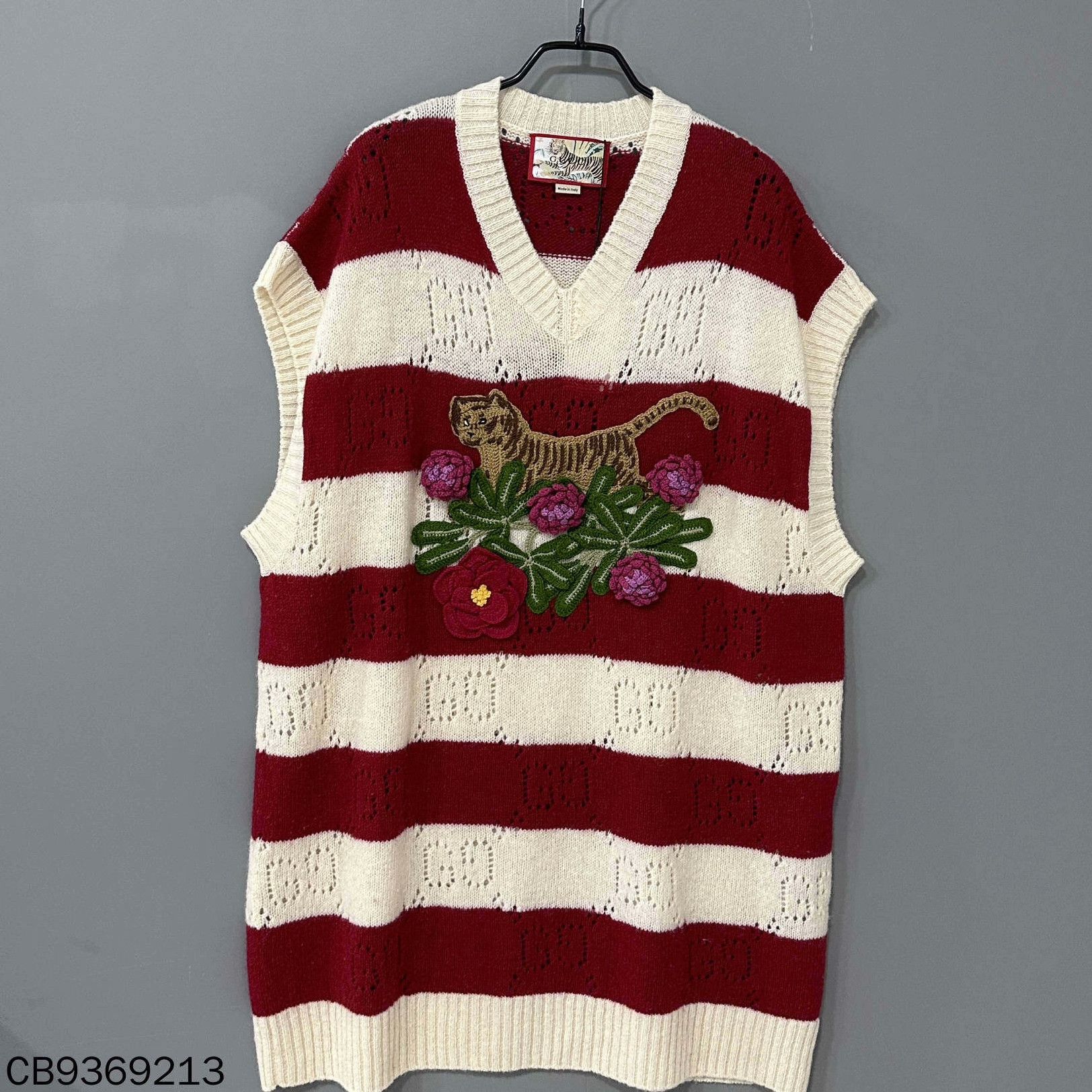 Gucci Gucci Embroidered Dress L Women Size L / US 10 / IT 46 - 1 Thumbnail