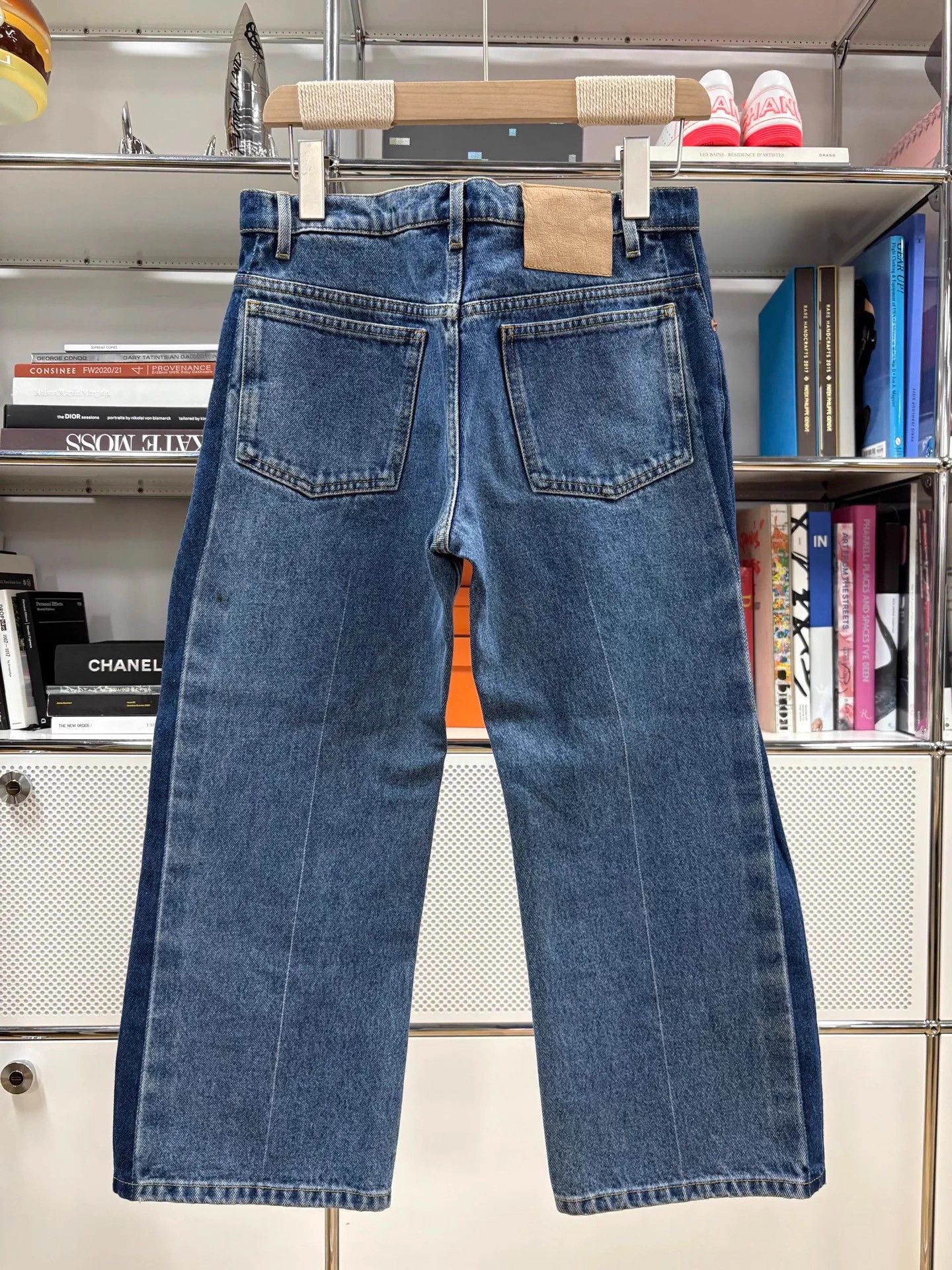 Balenciaga Balenciaga blue colorblocked straight cropped jeans 34 Size 25" / US 0 / IT 36 - 3 Thumbnail