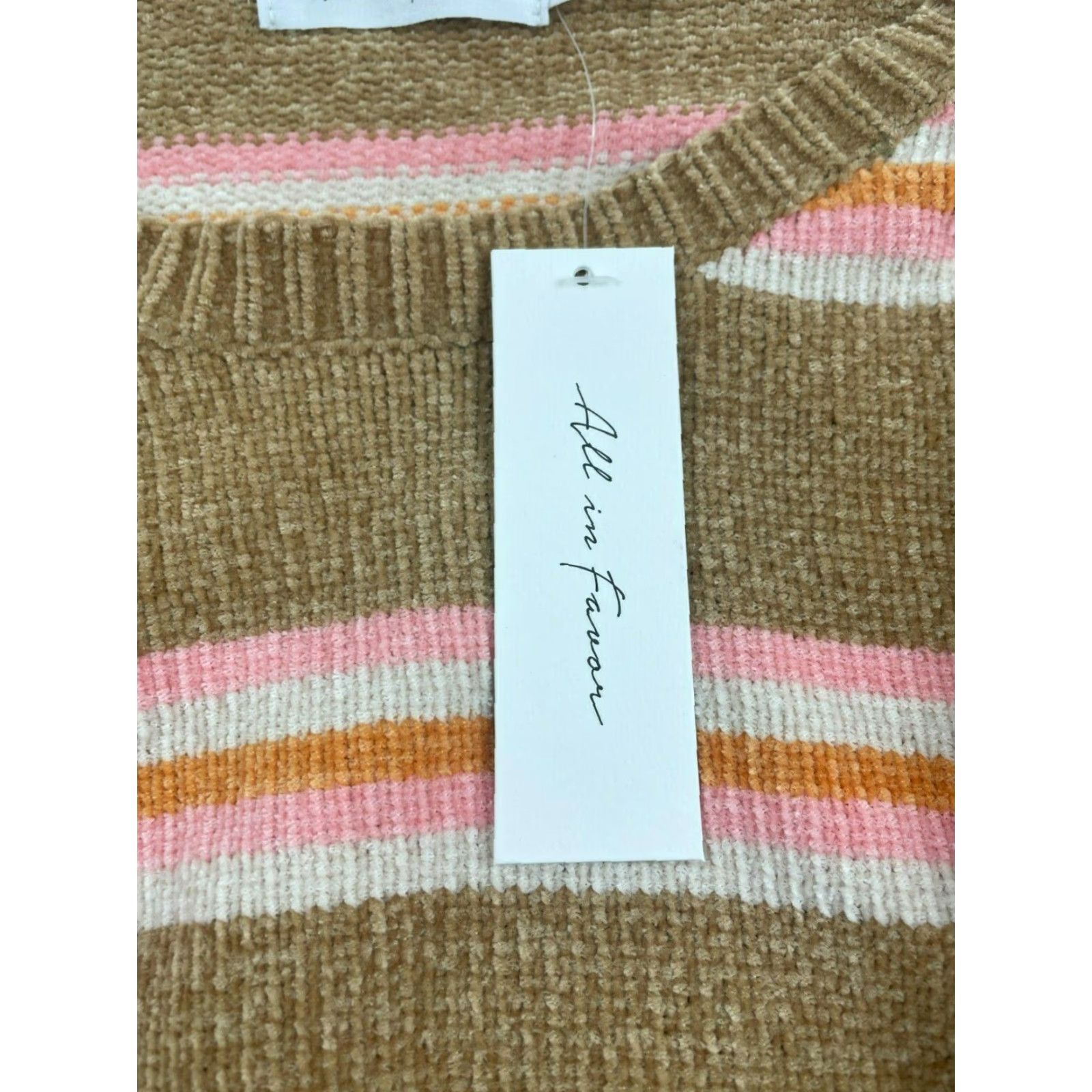 Vintage All in Favor Cropped Sweater Women's Size Medium Taupe Pink Striped Pullover Size M / US 6-8 / IT 42-44 - 4 Thumbnail