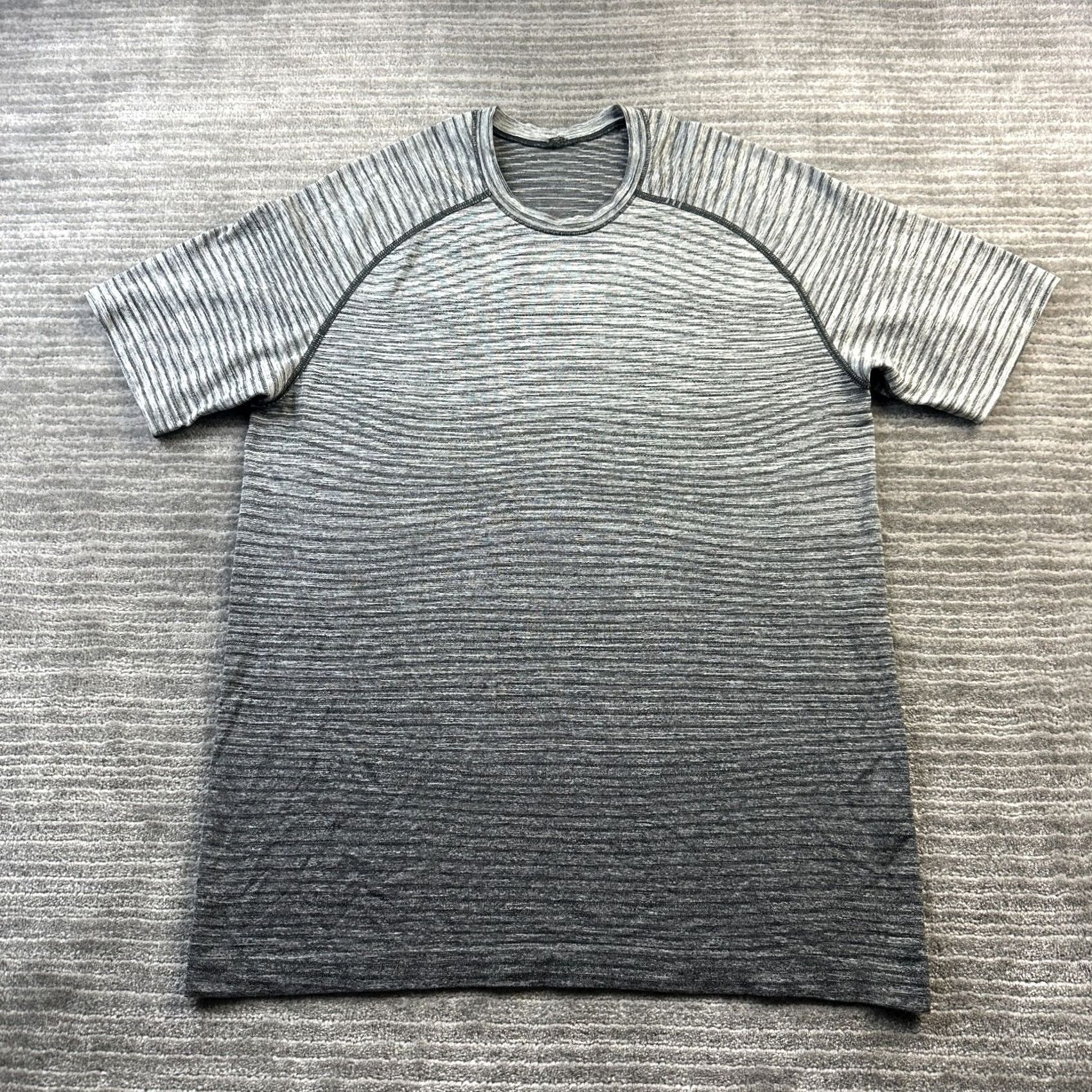 Lululemon Lululemon Shirt Mens M Gray Metal Vent Tech 2.0 Gym Running Training Short Sleeve Crew Neck Moisture Wicking Lightweight Athletic Regular Slim Fit Size US M / EU 48-50 / 2 - 2 Thumbnail