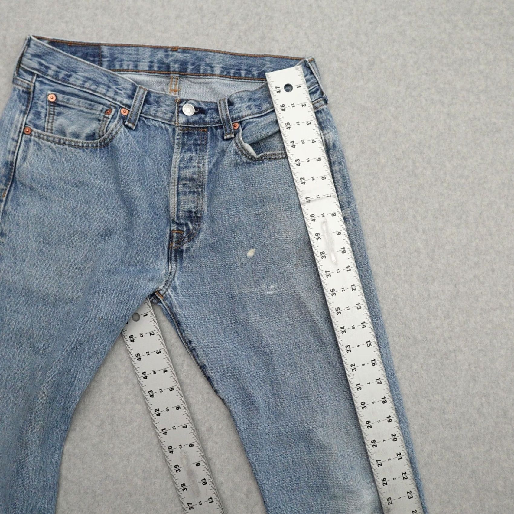 Levi's Levi's 501 Jeans Mens 31 (31X30) Distressed Button Fly Regular Fit Blue Jeans Mens Size US 31 - 7 Thumbnail