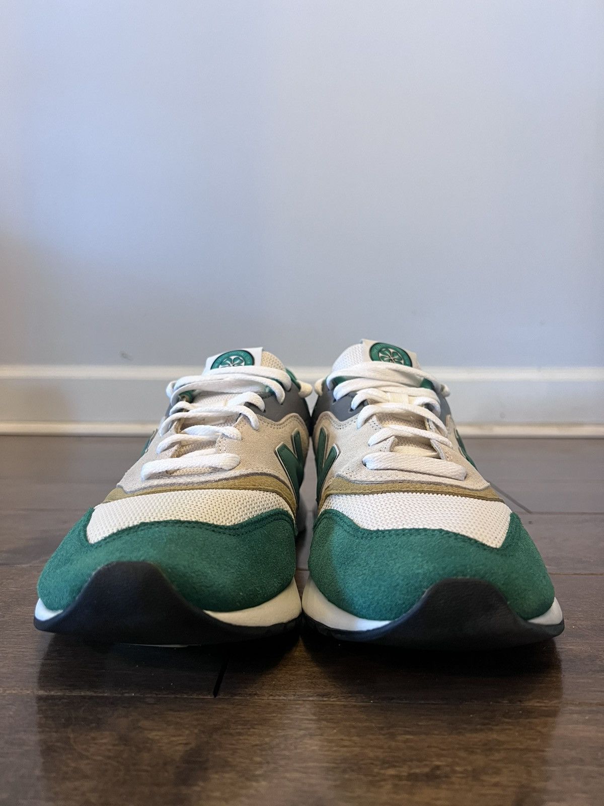 New Balance New Balance 997H ‘Celtic Football Club’ Size US 10.5 / EU 43-44 - 6 Thumbnail