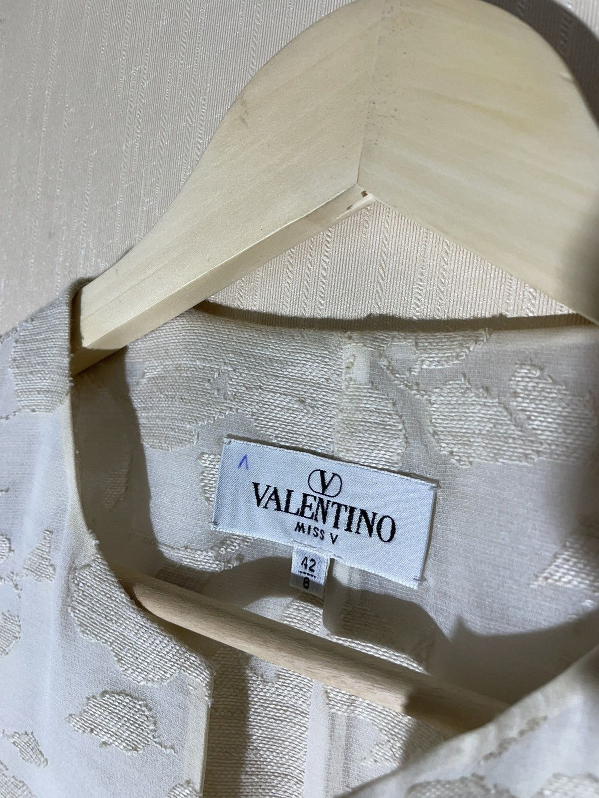 Valentino Valentino miss V vintage shirt Size S / US 4 / IT 40 - 6 Thumbnail