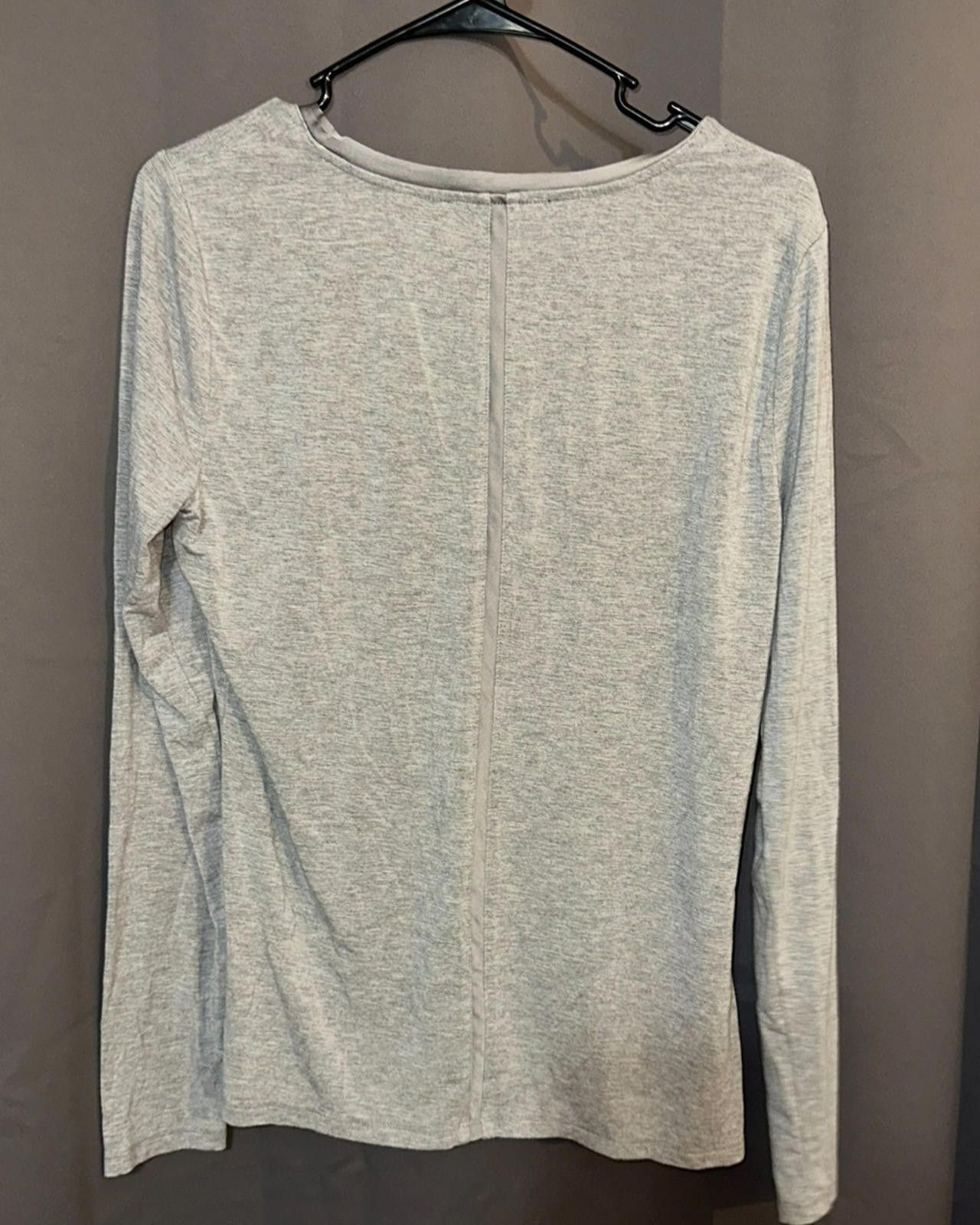Designer WHBM Heather Gray Knit Top M | Soft & Sleek Size M / US 6-8 / IT 42-44 - 4 Thumbnail