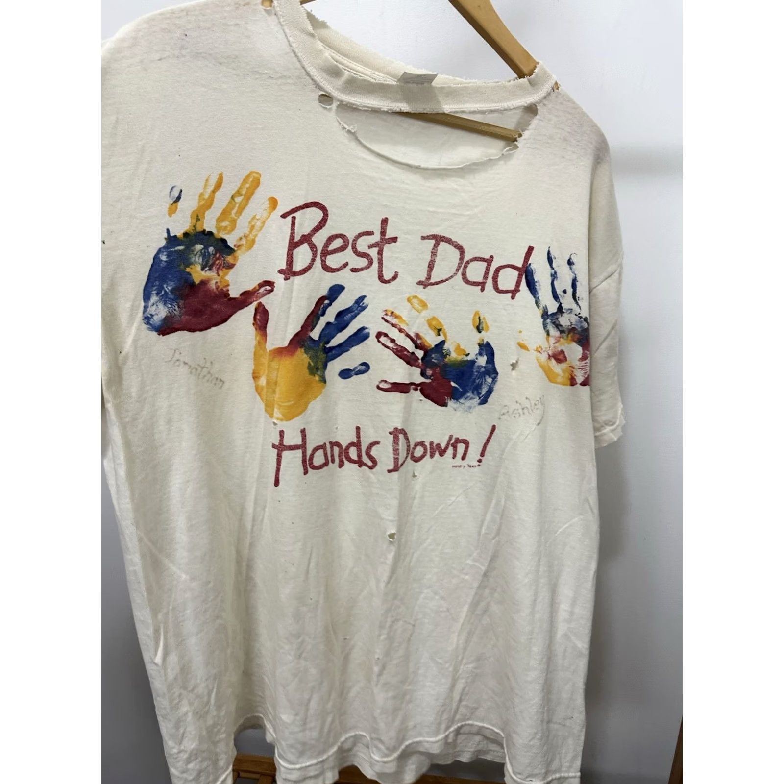 Anvil VTG Best Dad Hands Down Distressed WIP T-Shirt XL White Nike? Size US XL / EU 56 / 4 - 4 Thumbnail
