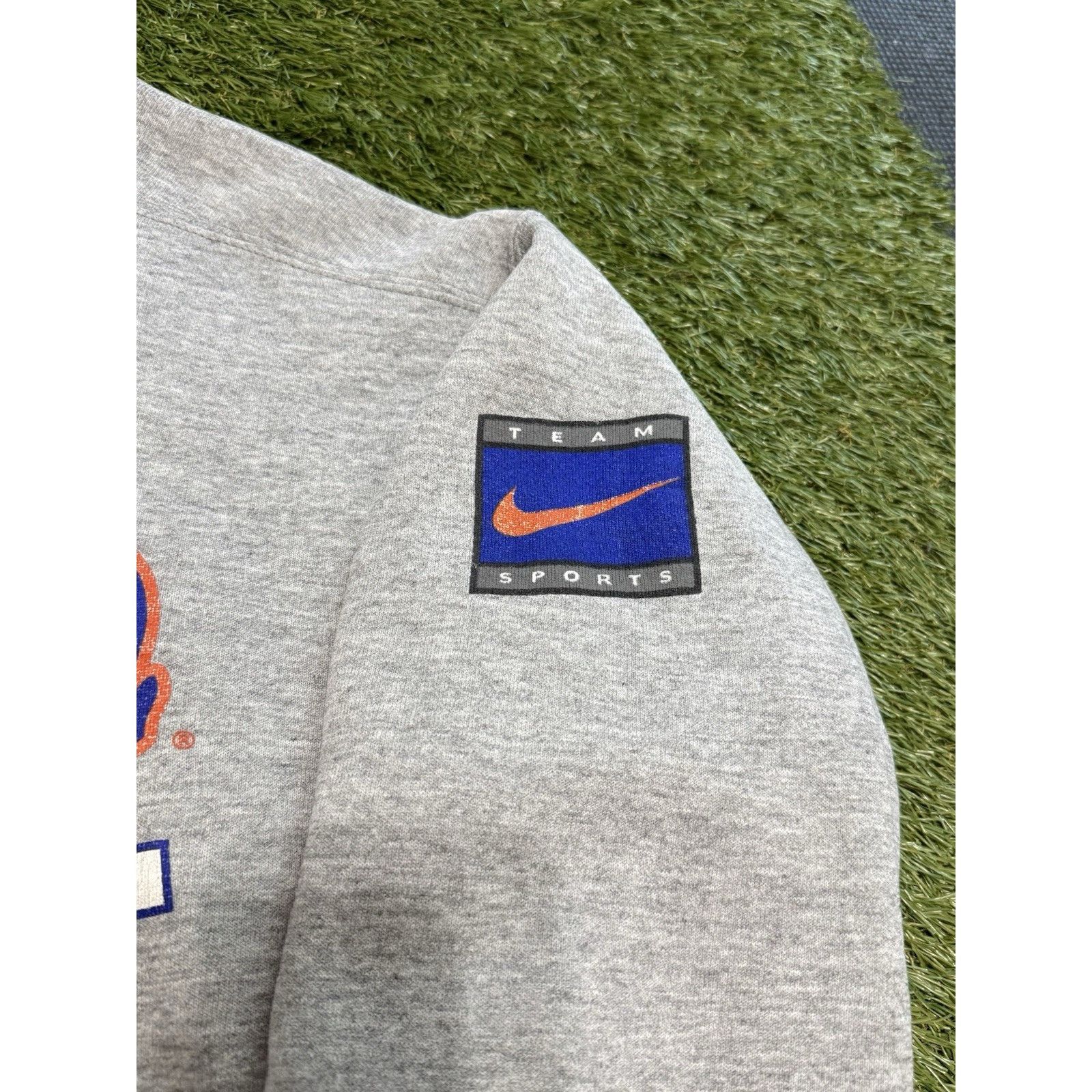 Nike 90s Nike Center Swoosh Florida Gators Football Sweatshirt XL Size US XL / EU 56 / 4 - 3 Thumbnail