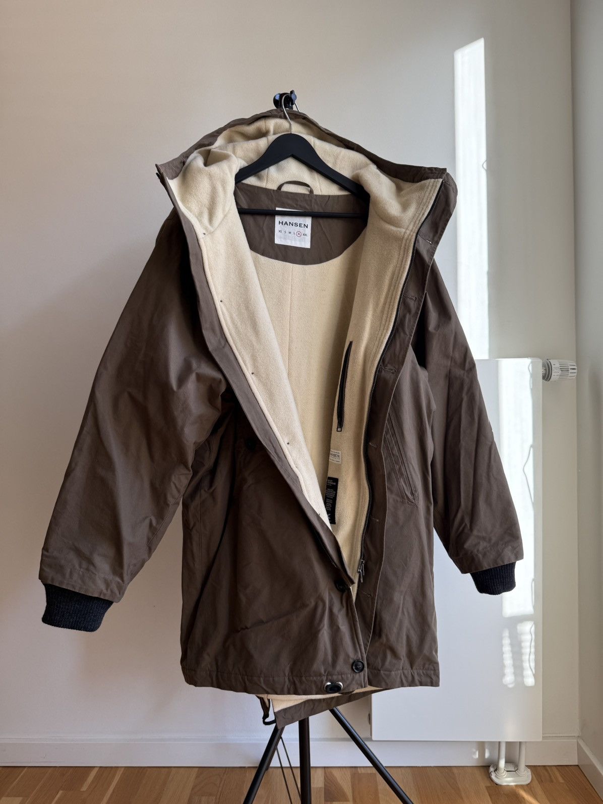 HANSEN Garments Hansen waxed cotton hooded parka with wool lining - size XL Size US XL / EU 56 / 4 - 3 Thumbnail