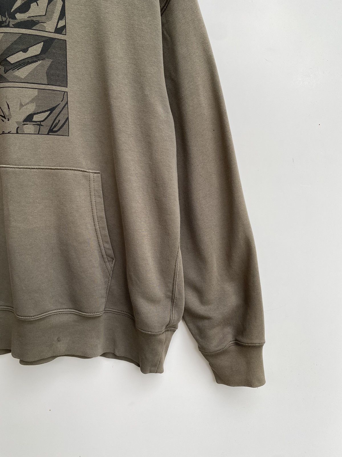 Uniqlo × Vintage Vtg Y2K Uniqlo Dragonball Hoodie Pullover Size US L / EU 52-54 / 3 - 5 Thumbnail