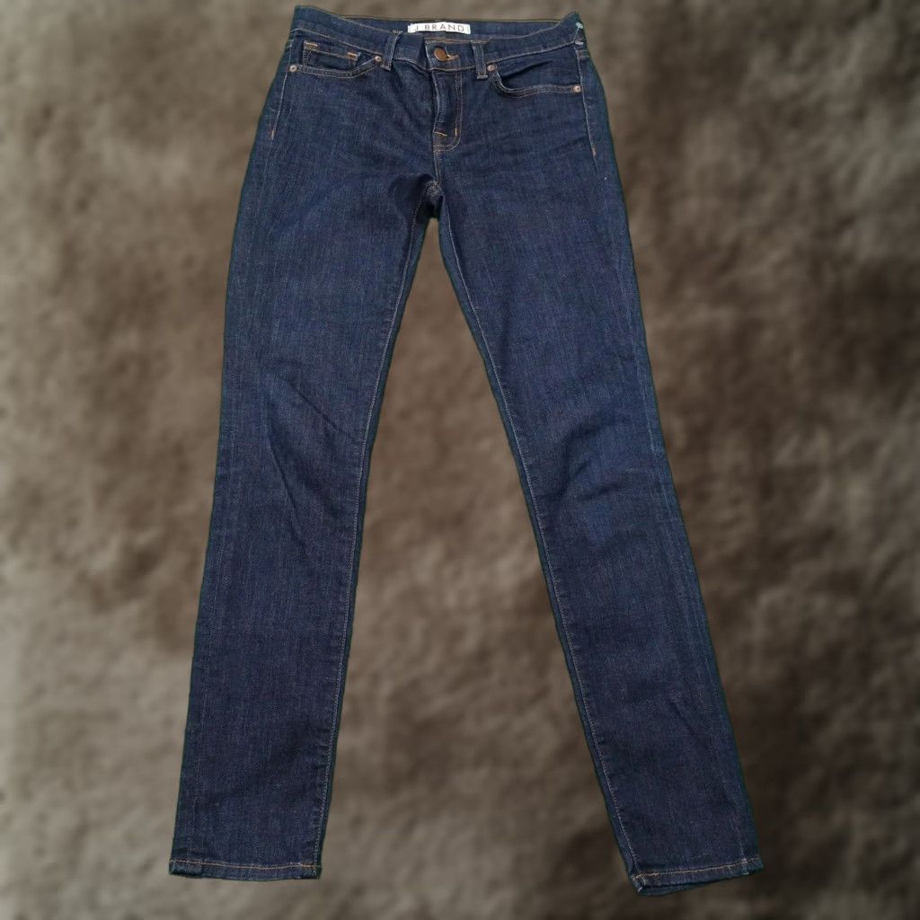 J Brand J Brand Jeans Womens 26 Blue Dark Wash Skinny Leg Stretch Denim 811C032 Size 26" / US 2 / IT 38 - 1 Thumbnail