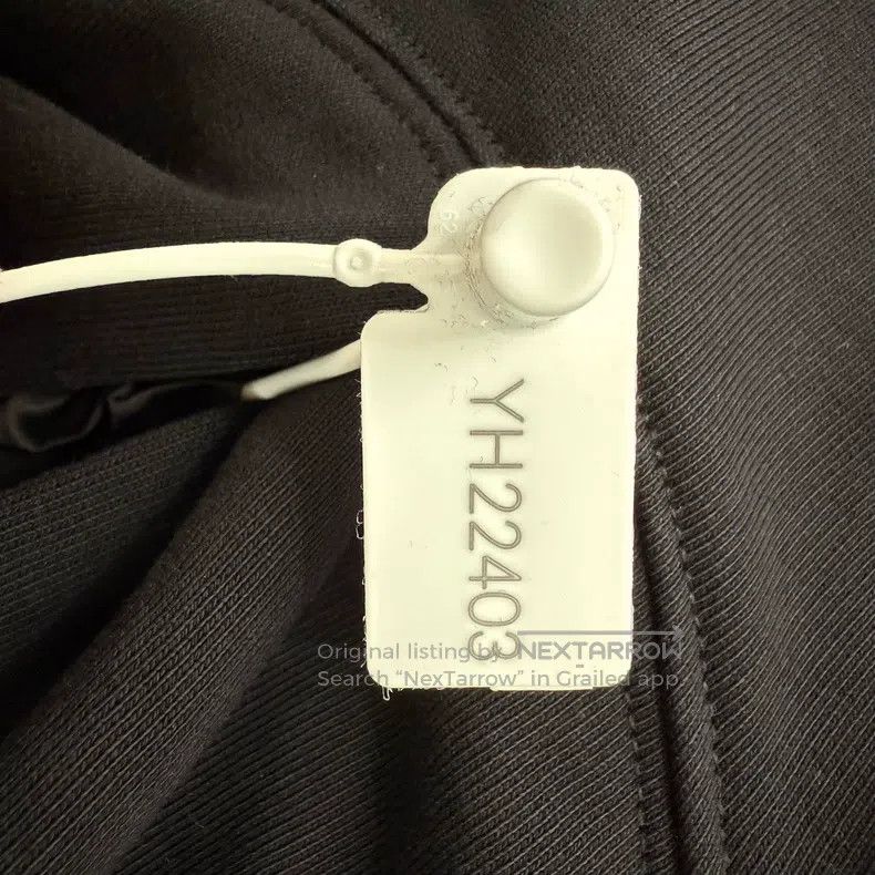 Balenciaga Balenciaga Black Tape Wave Print Coke Hoodie Size US S / EU 44-46 / 1 - 9 Thumbnail